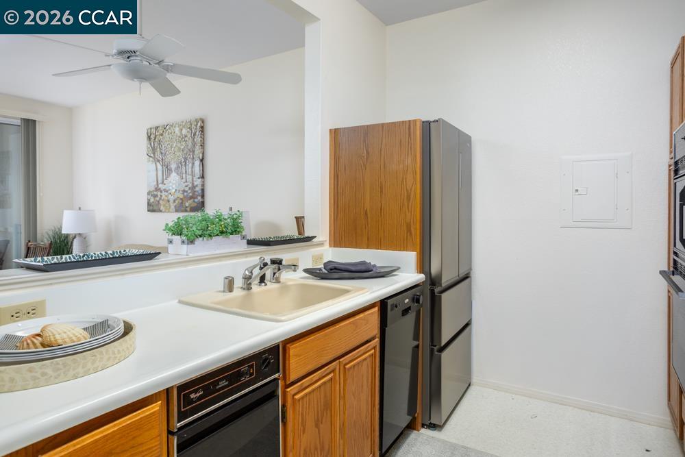 Photo #6: 41124315 Listing: Photo #6