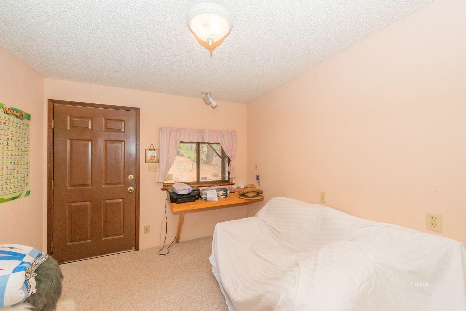 Detail Gallery Image 23 of 50 For 410 Lake Forest Dr., Trinity Center,  CA 96091 - 5 Beds | 2 Baths