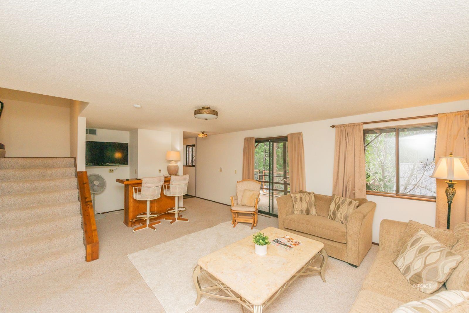 Detail Gallery Image 24 of 50 For 410 Lake Forest Dr., Trinity Center,  CA 96091 - 5 Beds | 2 Baths