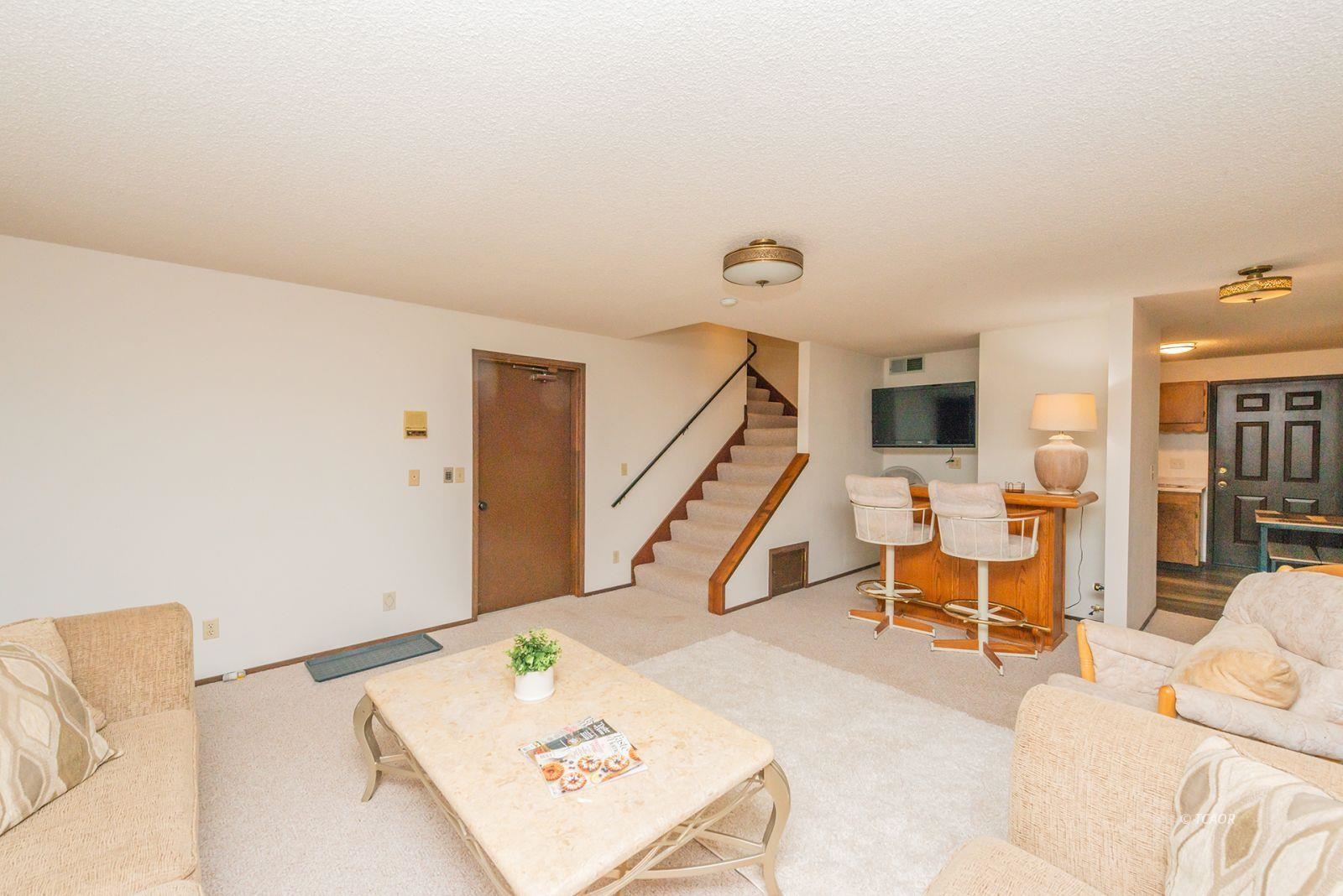 Detail Gallery Image 25 of 50 For 410 Lake Forest Dr., Trinity Center,  CA 96091 - 5 Beds | 2 Baths