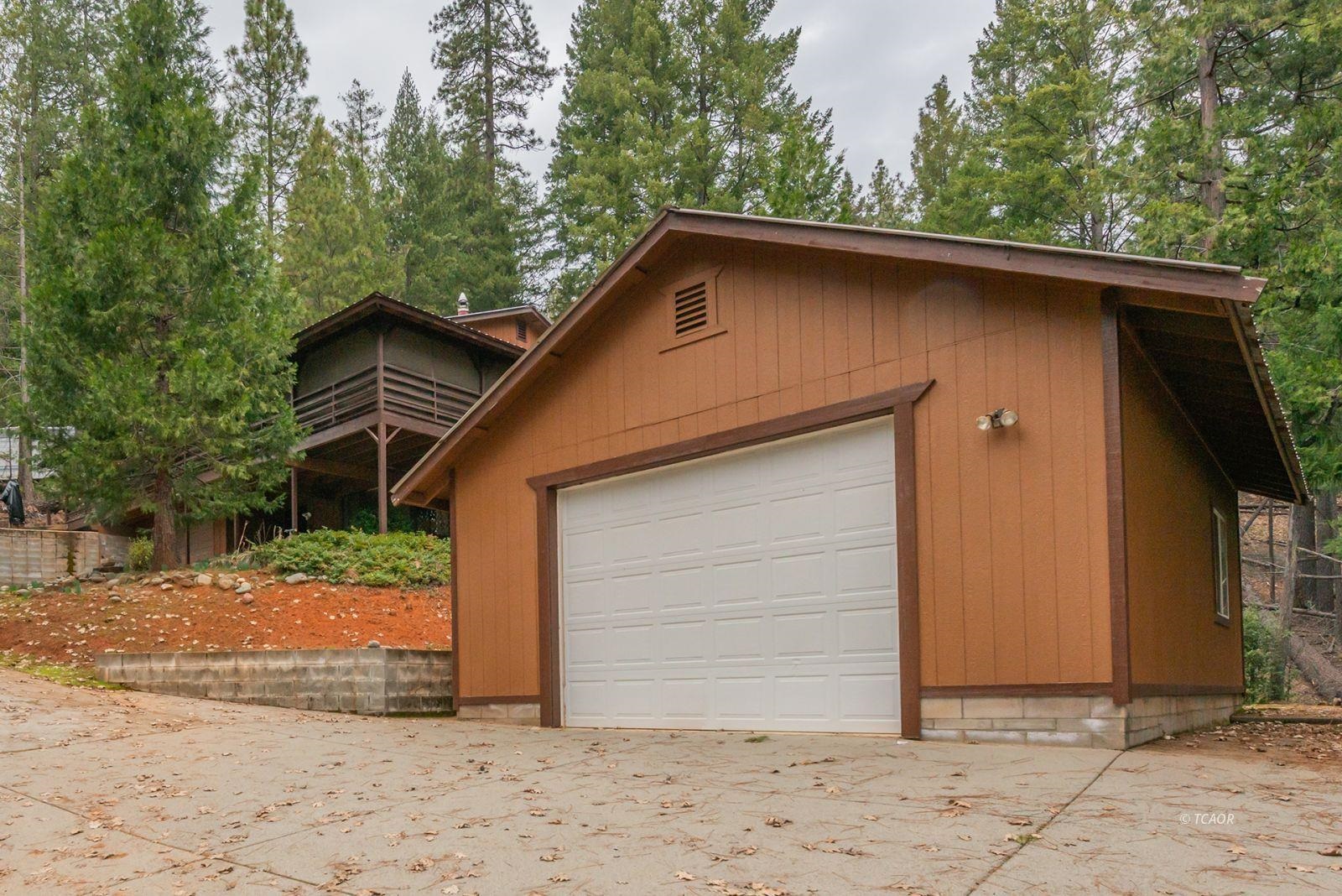 Detail Gallery Image 45 of 50 For 410 Lake Forest Dr., Trinity Center,  CA 96091 - 5 Beds | 2 Baths