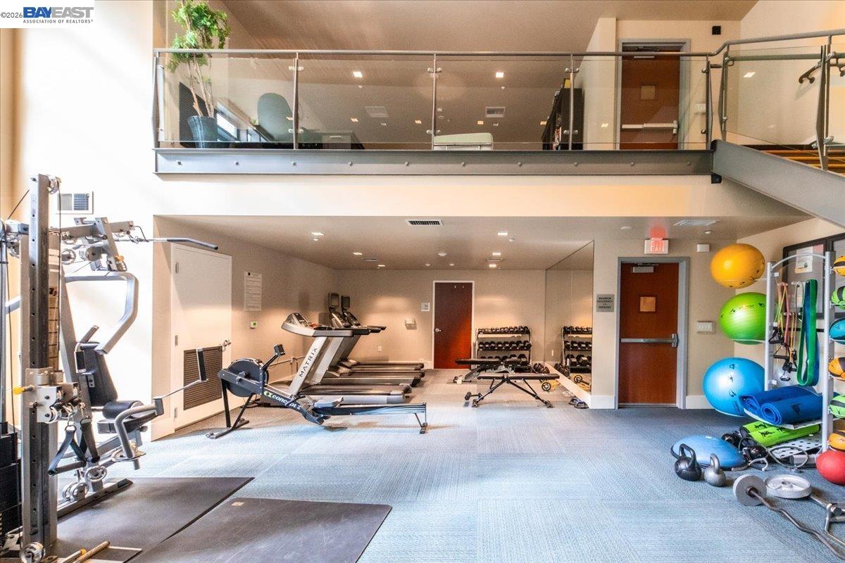 Detail Gallery Image 21 of 36 For 809 Clay St, Oakland,  CA 94607 - 1 Beds | 1 Baths