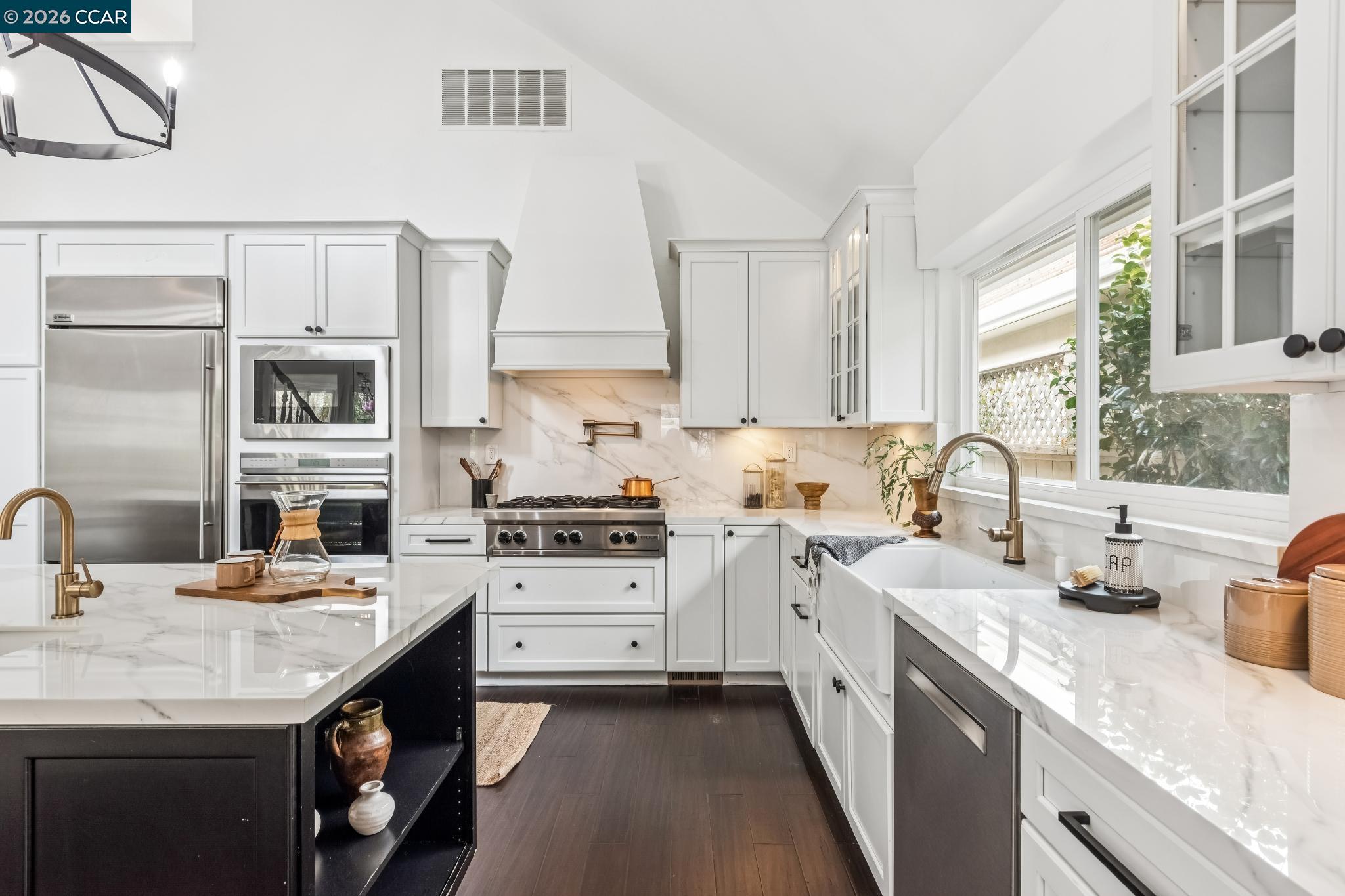 Detail Gallery Image 13 of 60 For 30 Sugar Pine Lane, Danville,  CA 94506 - 3 Beds | 2/1 Baths