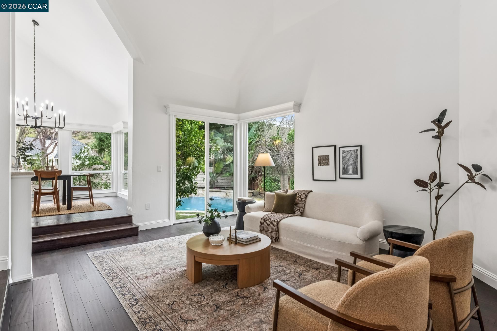 Detail Gallery Image 4 of 60 For 30 Sugar Pine Lane, Danville,  CA 94506 - 3 Beds | 2/1 Baths