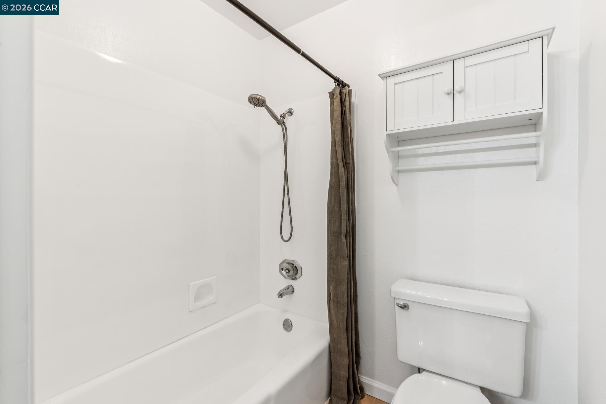 Detail Gallery Image 37 of 60 For 30 Sugar Pine Lane, Danville,  CA 94506 - 3 Beds | 2/1 Baths