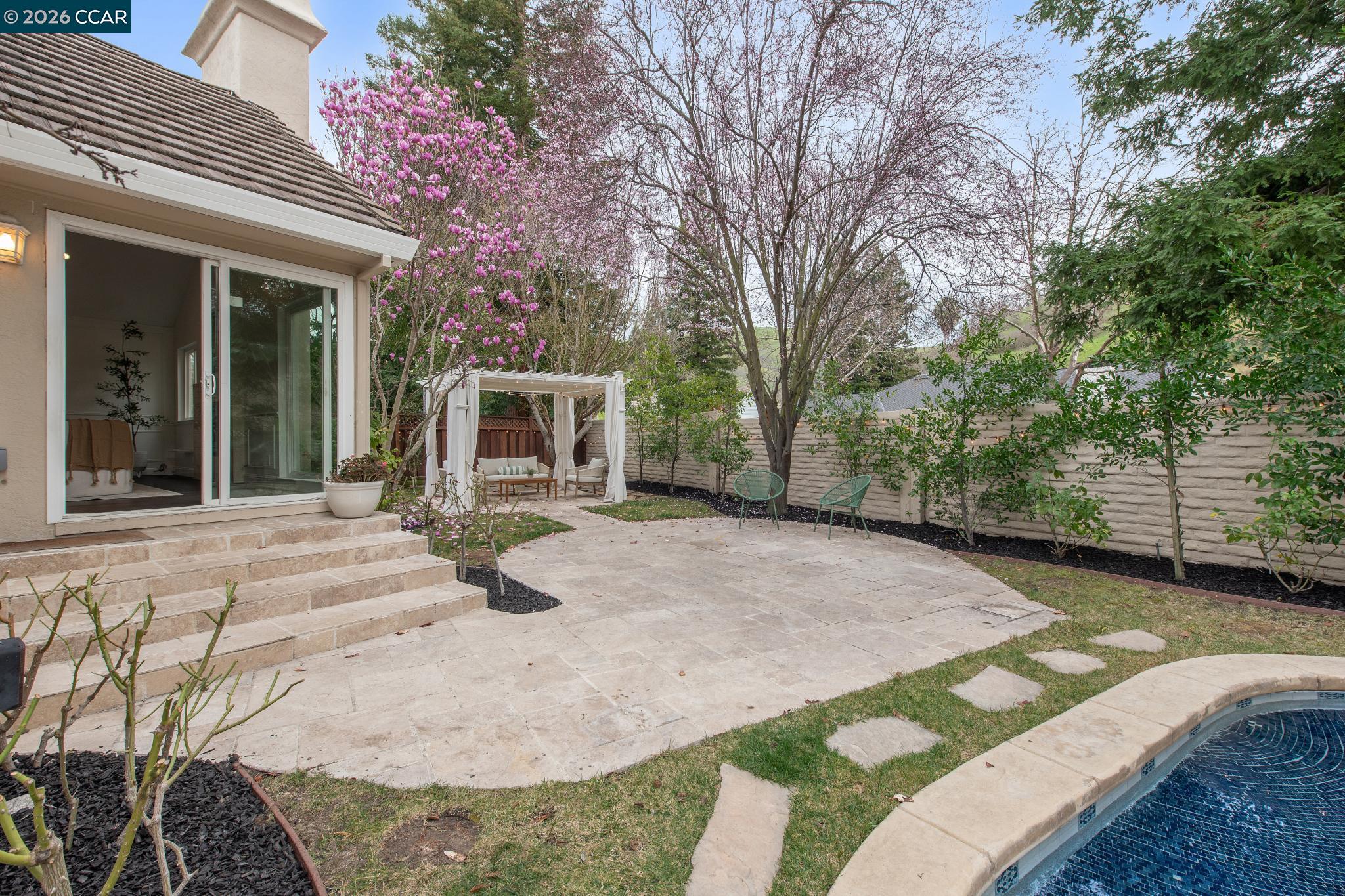 Detail Gallery Image 43 of 60 For 30 Sugar Pine Lane, Danville,  CA 94506 - 3 Beds | 2/1 Baths