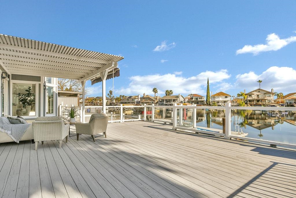 Detail Gallery Image 30 of 47 For 1240 Marina Cir, Discovery Bay,  CA 94505 - 3 Beds | 3 Baths