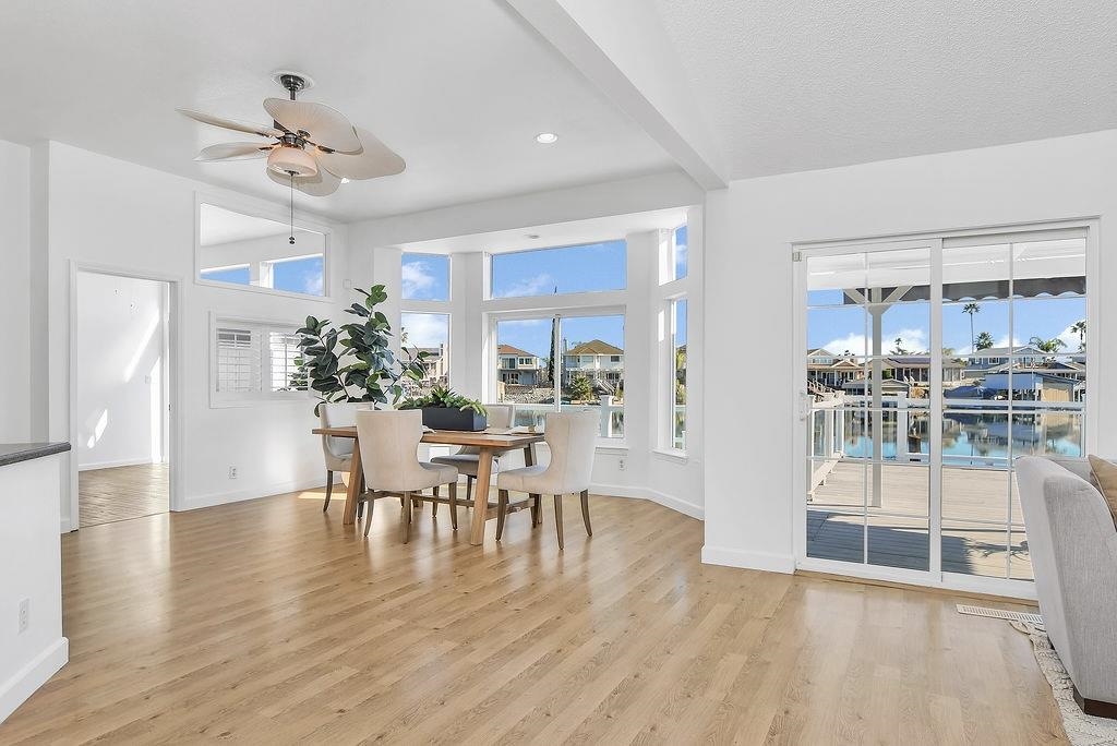 Detail Gallery Image 4 of 47 For 1240 Marina Cir, Discovery Bay,  CA 94505 - 3 Beds | 3 Baths