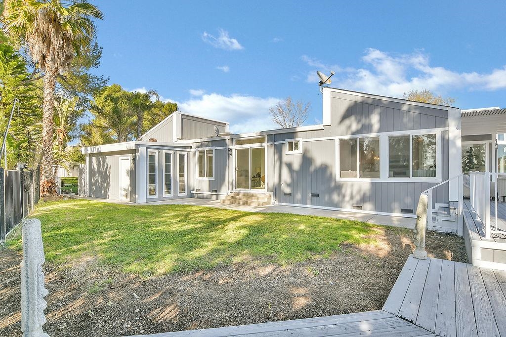 Detail Gallery Image 32 of 47 For 1240 Marina Cir, Discovery Bay,  CA 94505 - 3 Beds | 3 Baths