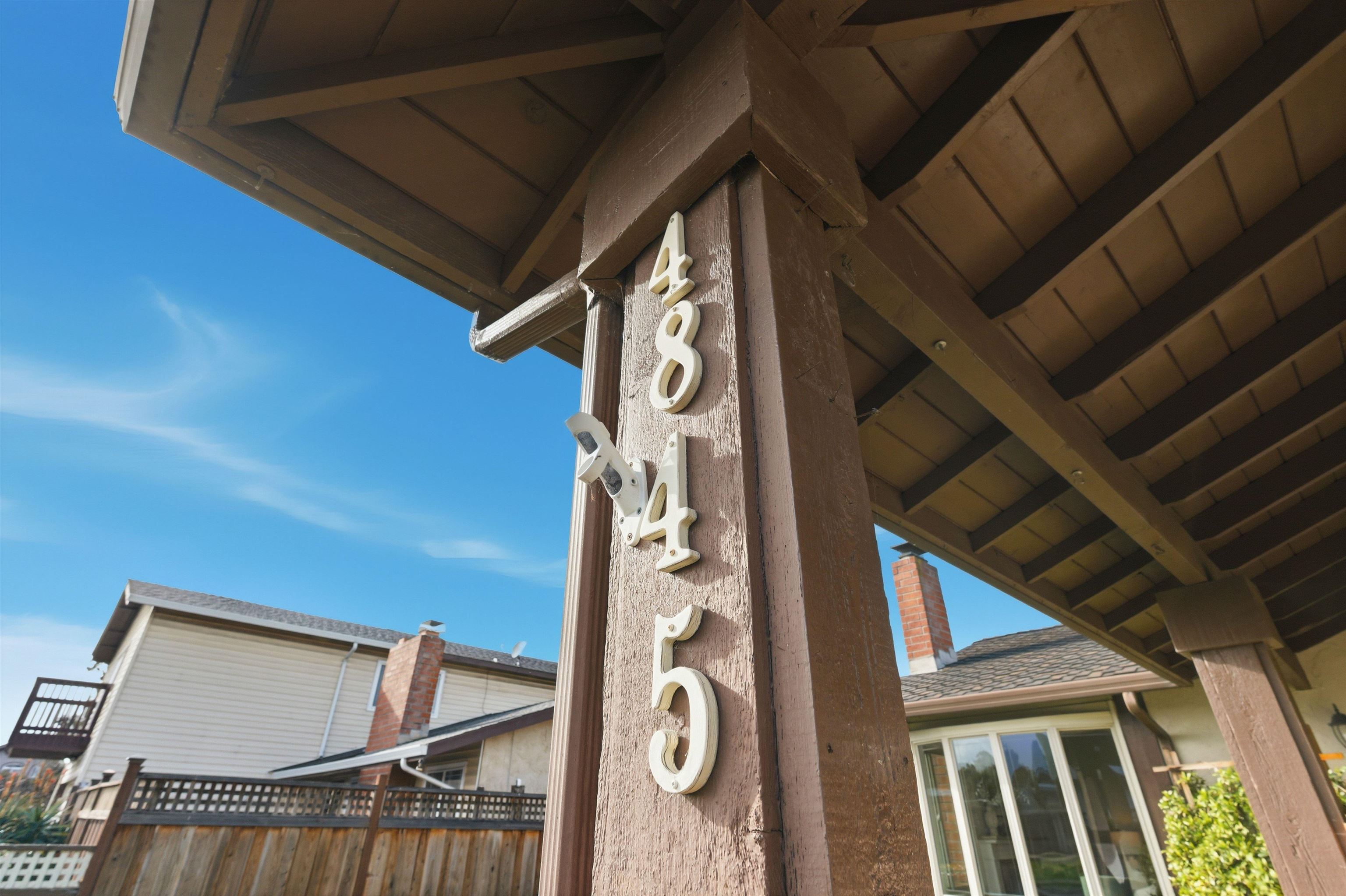 Detail Gallery Image 3 of 44 For 4845 Tammy Ct, Union City,  CA 94587 - 3 Beds | 2 Baths