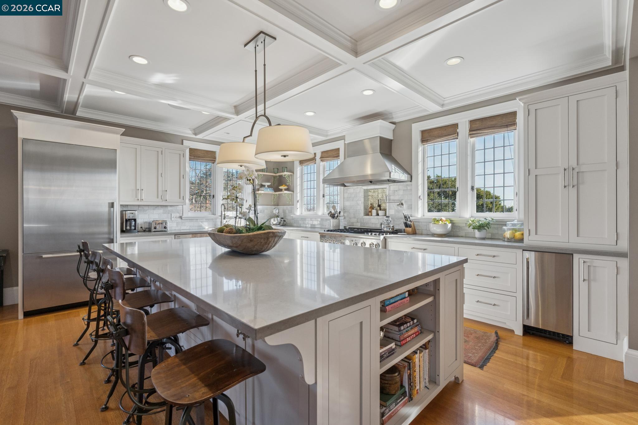 Detail Gallery Image 15 of 60 For 62 Farragut Ave, Piedmont,  CA 94610 - 6 Beds | 8/1 Baths