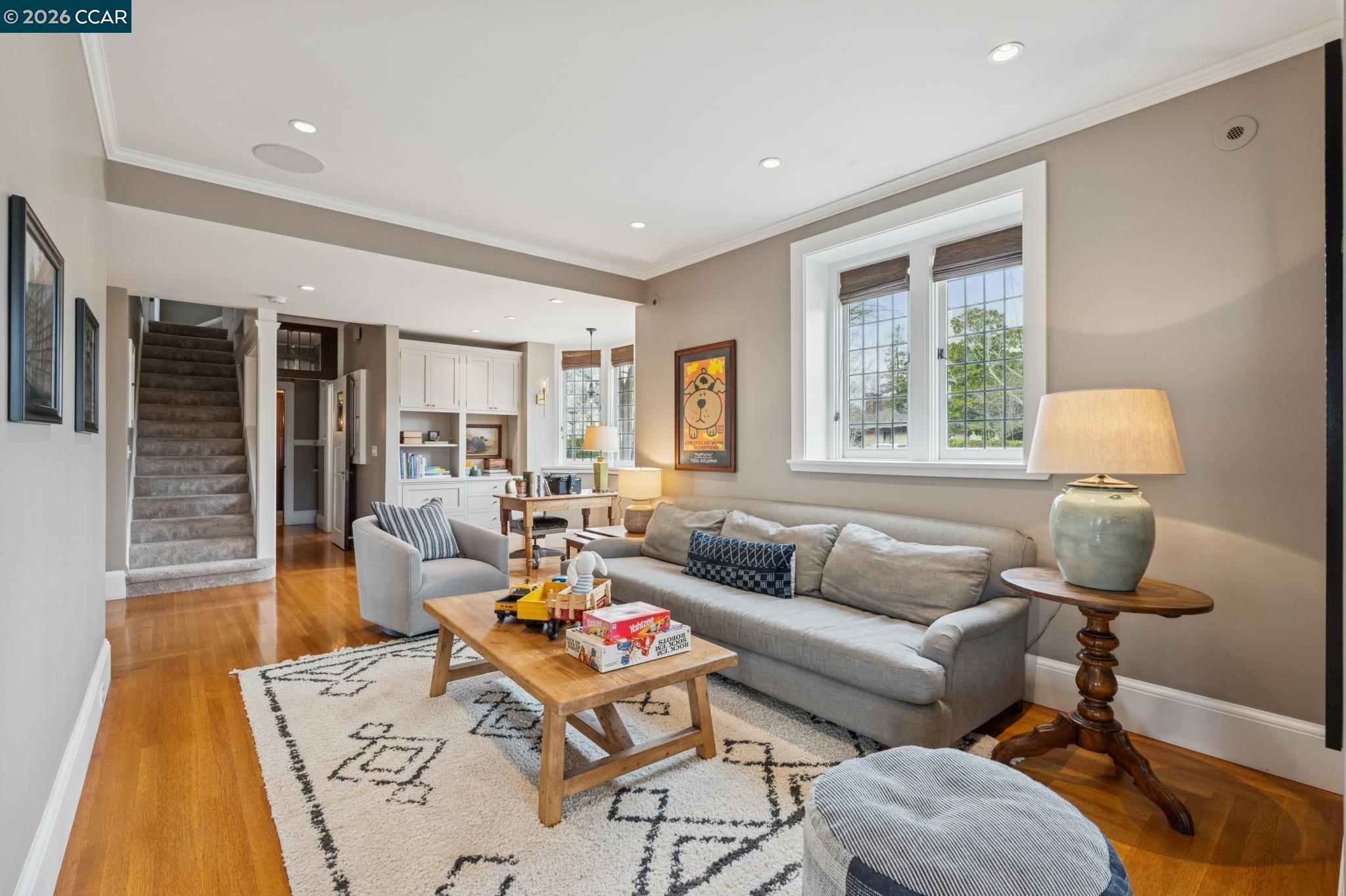 Detail Gallery Image 23 of 60 For 62 Farragut Ave, Piedmont,  CA 94610 - 6 Beds | 8/1 Baths