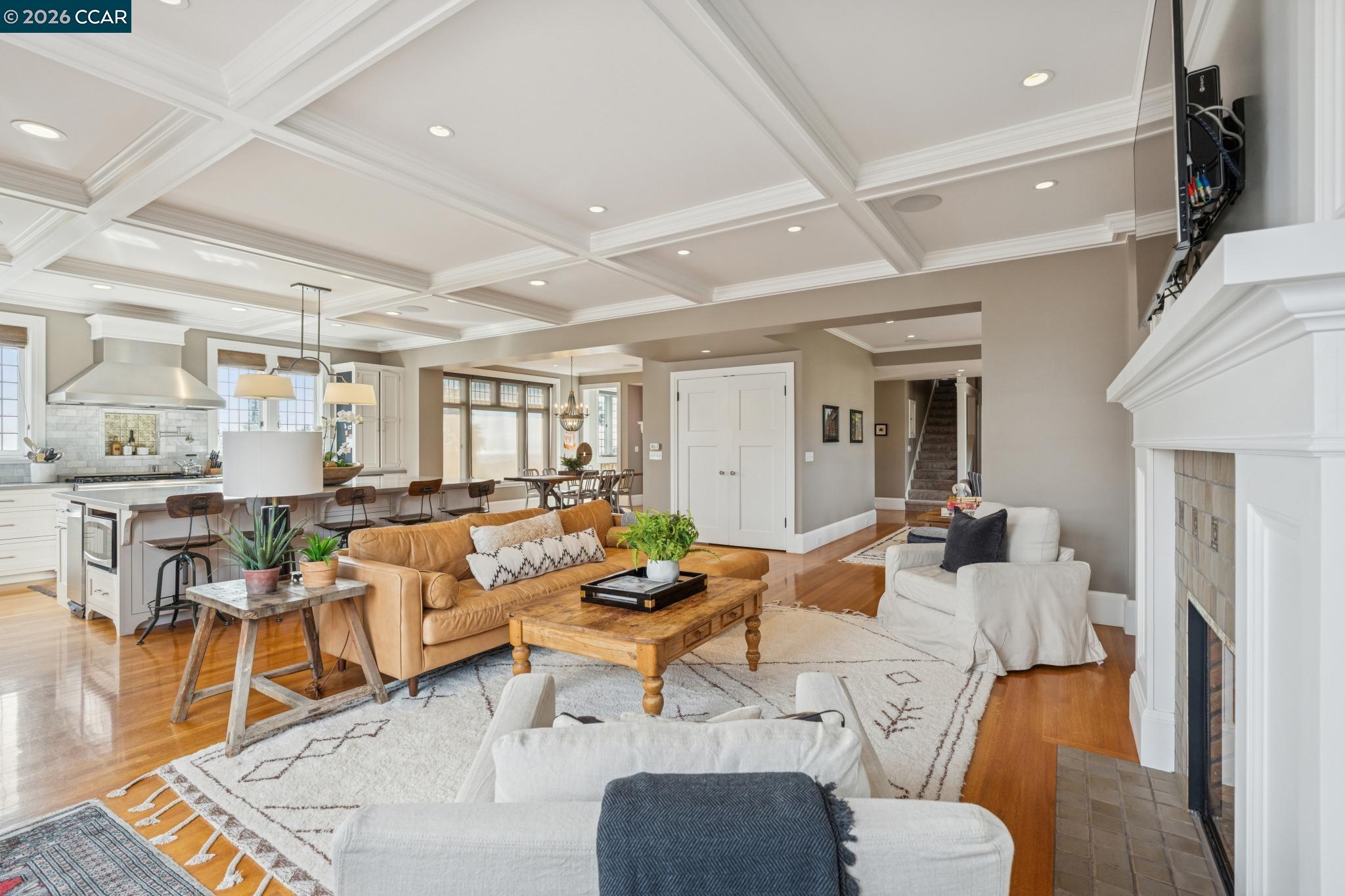 Detail Gallery Image 24 of 60 For 62 Farragut Ave, Piedmont,  CA 94610 - 6 Beds | 8/1 Baths