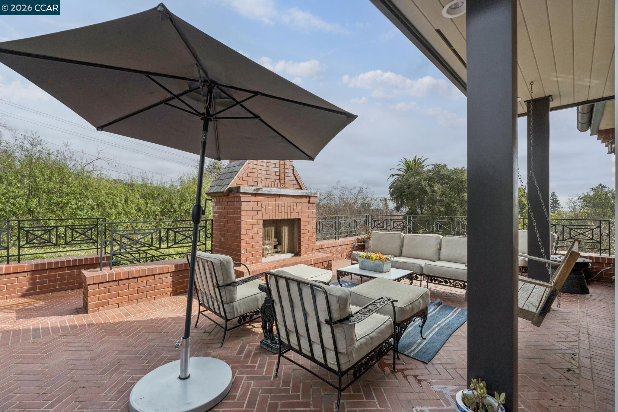 Detail Gallery Image 26 of 60 For 62 Farragut Ave, Piedmont,  CA 94610 - 6 Beds | 8/1 Baths