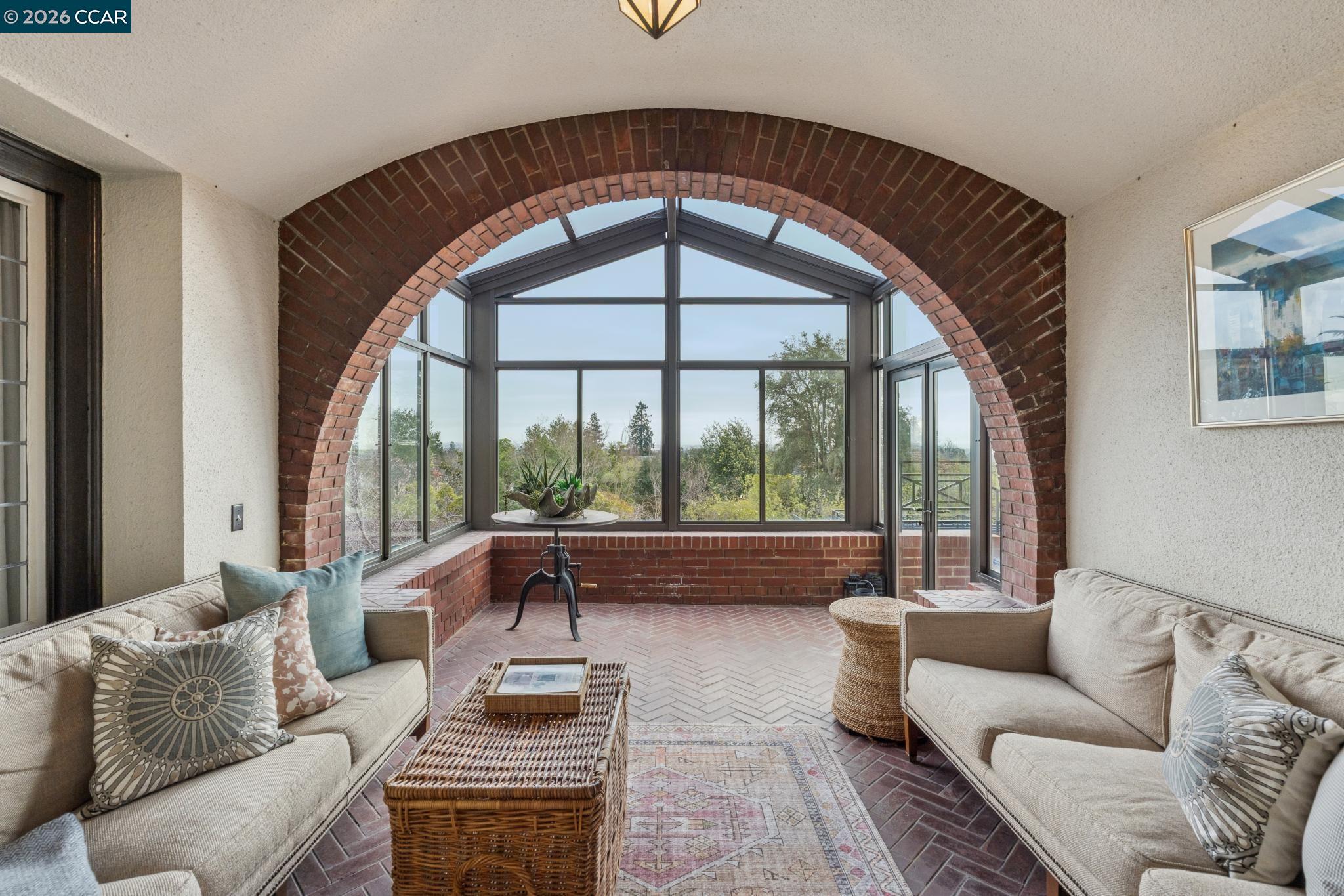 Detail Gallery Image 50 of 60 For 62 Farragut Ave, Piedmont,  CA 94610 - 6 Beds | 8/1 Baths