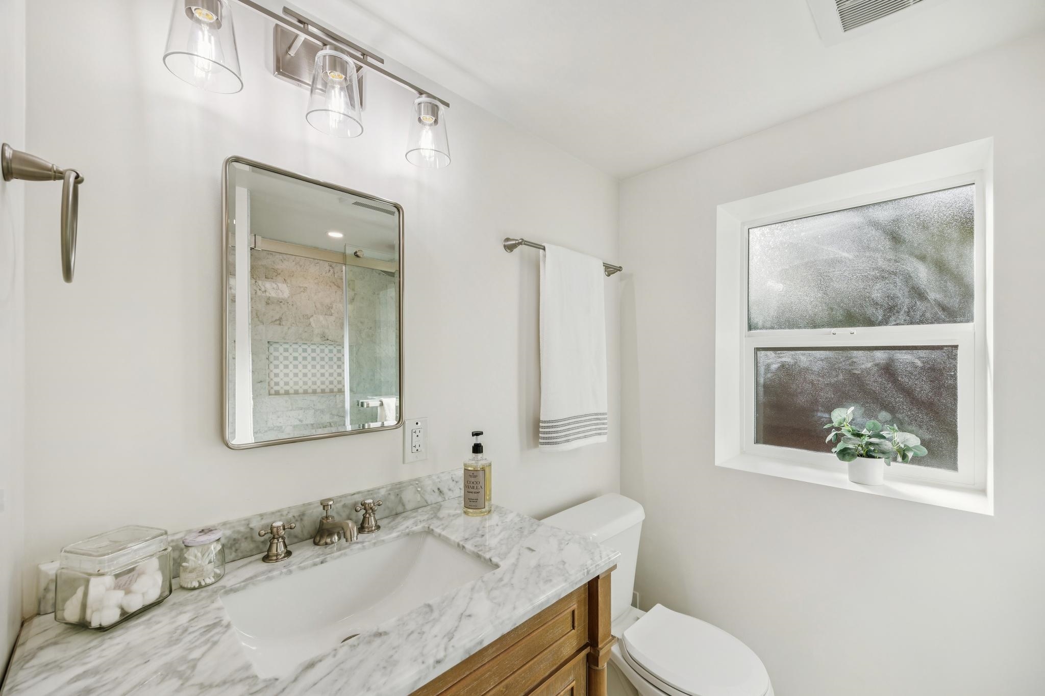 Photo #41: 41124330 Listing: Photo #41