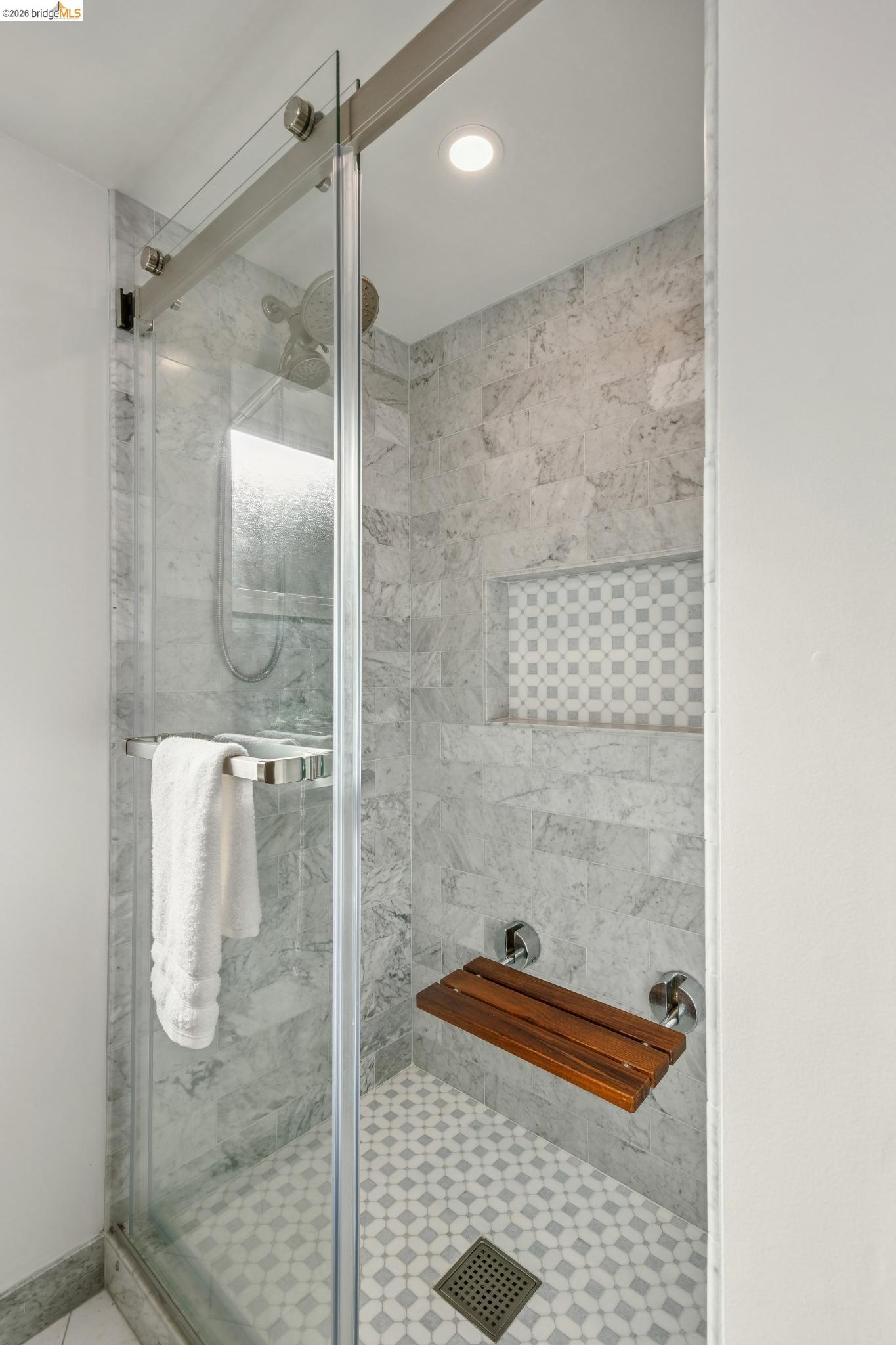 Detail Gallery Image 42 of 59 For 1207 Francisco Street #2,  Berkeley,  CA 94702 - 3 Beds | 2 Baths