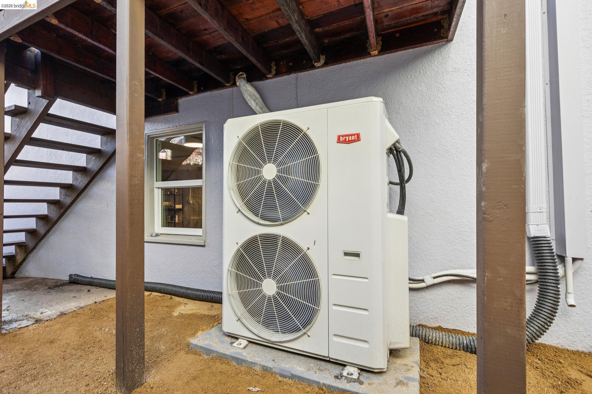 Detail Gallery Image 57 of 59 For 1207 Francisco Street #2,  Berkeley,  CA 94702 - 3 Beds | 2 Baths