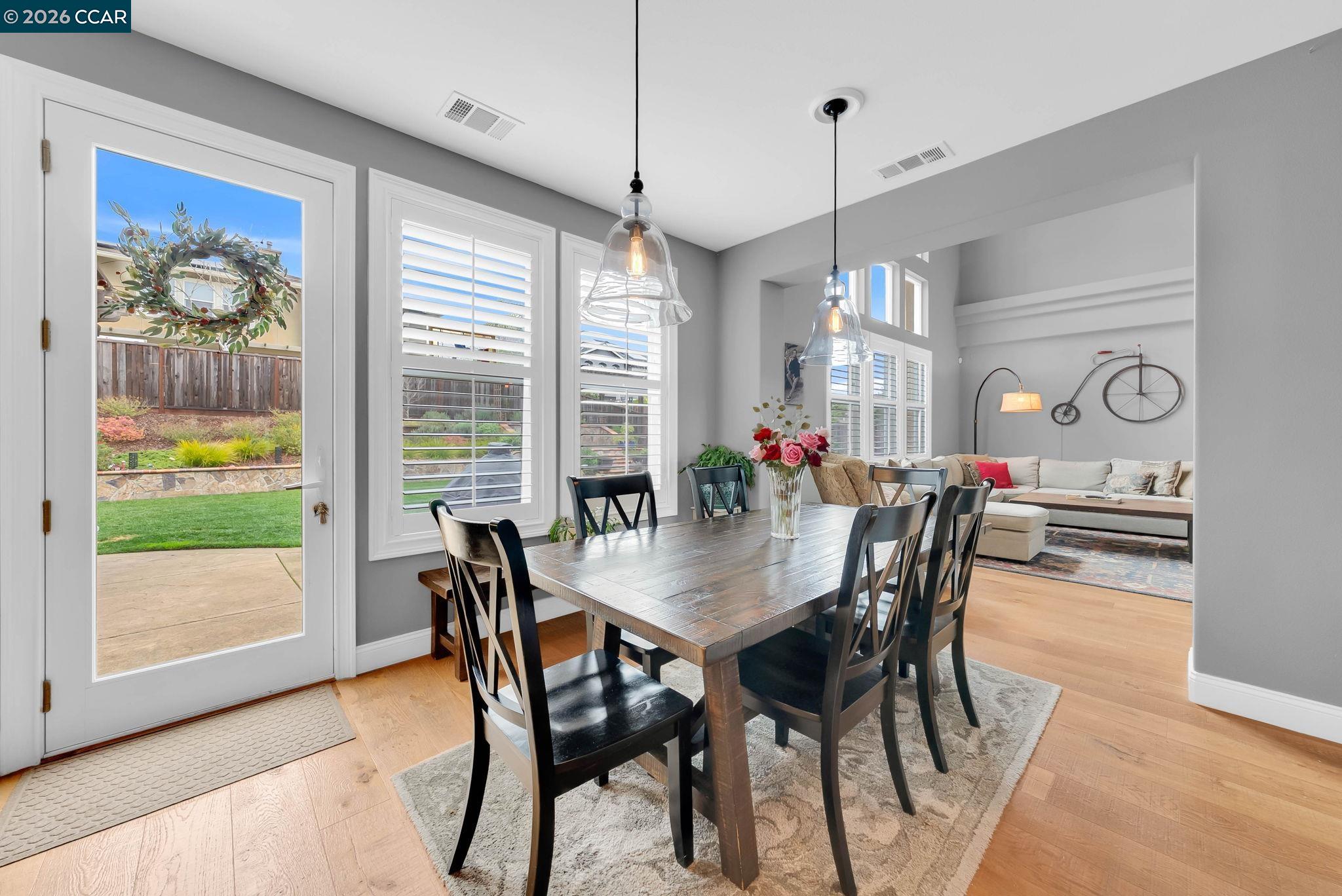 Detail Gallery Image 16 of 60 For 477 Arguello Dr, Benicia,  CA 94510 - 4 Beds | 3/1 Baths