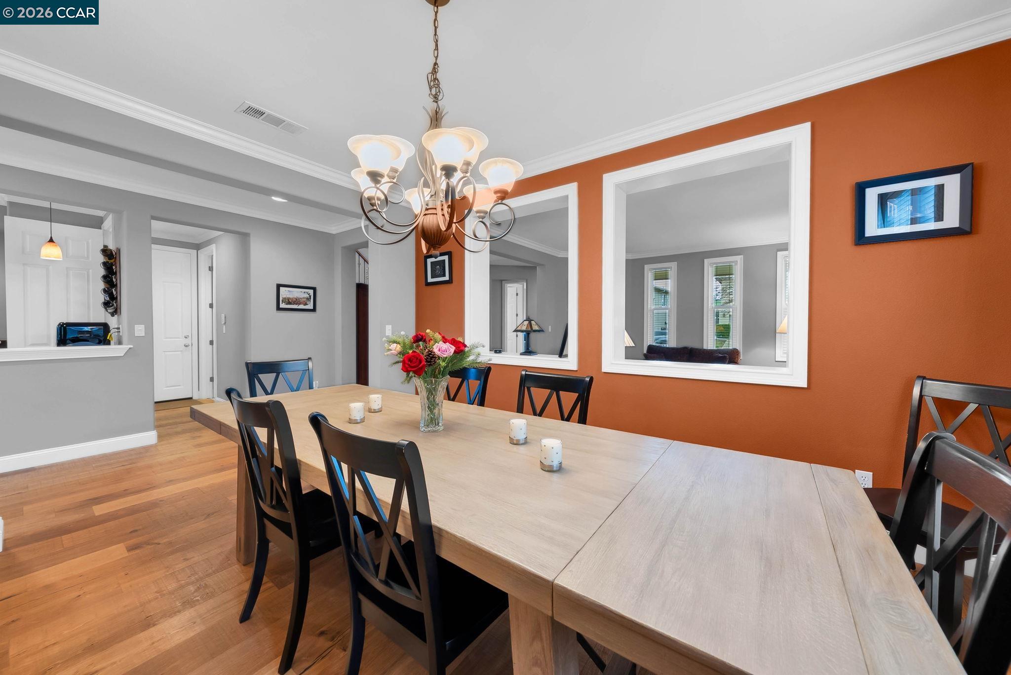 Detail Gallery Image 9 of 60 For 477 Arguello Dr, Benicia,  CA 94510 - 4 Beds | 3/1 Baths