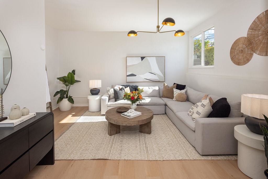 Detail Gallery Image 18 of 38 For 3175 Revere Ave, Oakland,  CA 94605 - 3 Beds | 2/1 Baths