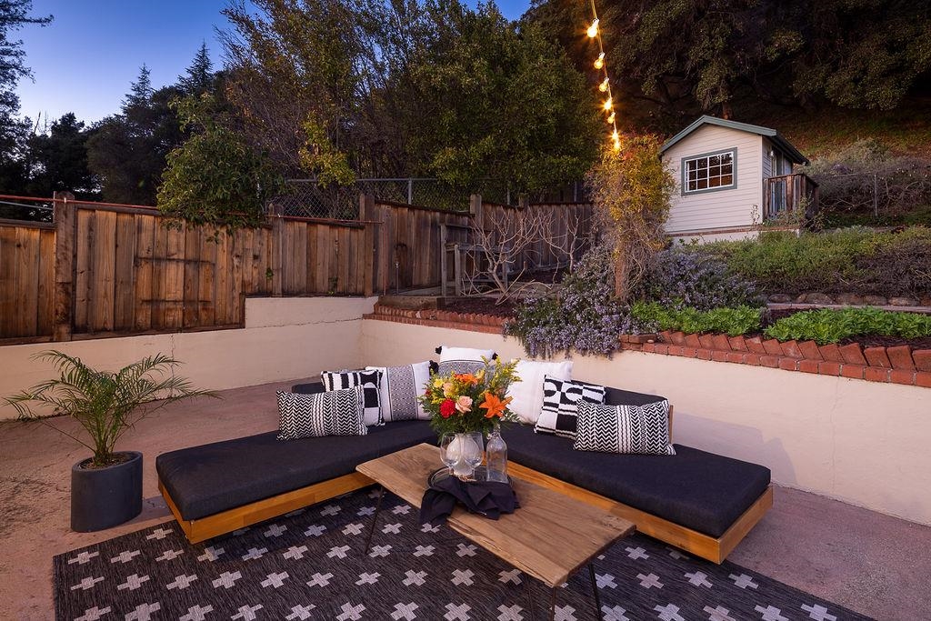 Detail Gallery Image 37 of 38 For 3175 Revere Ave, Oakland,  CA 94605 - 3 Beds | 2/1 Baths