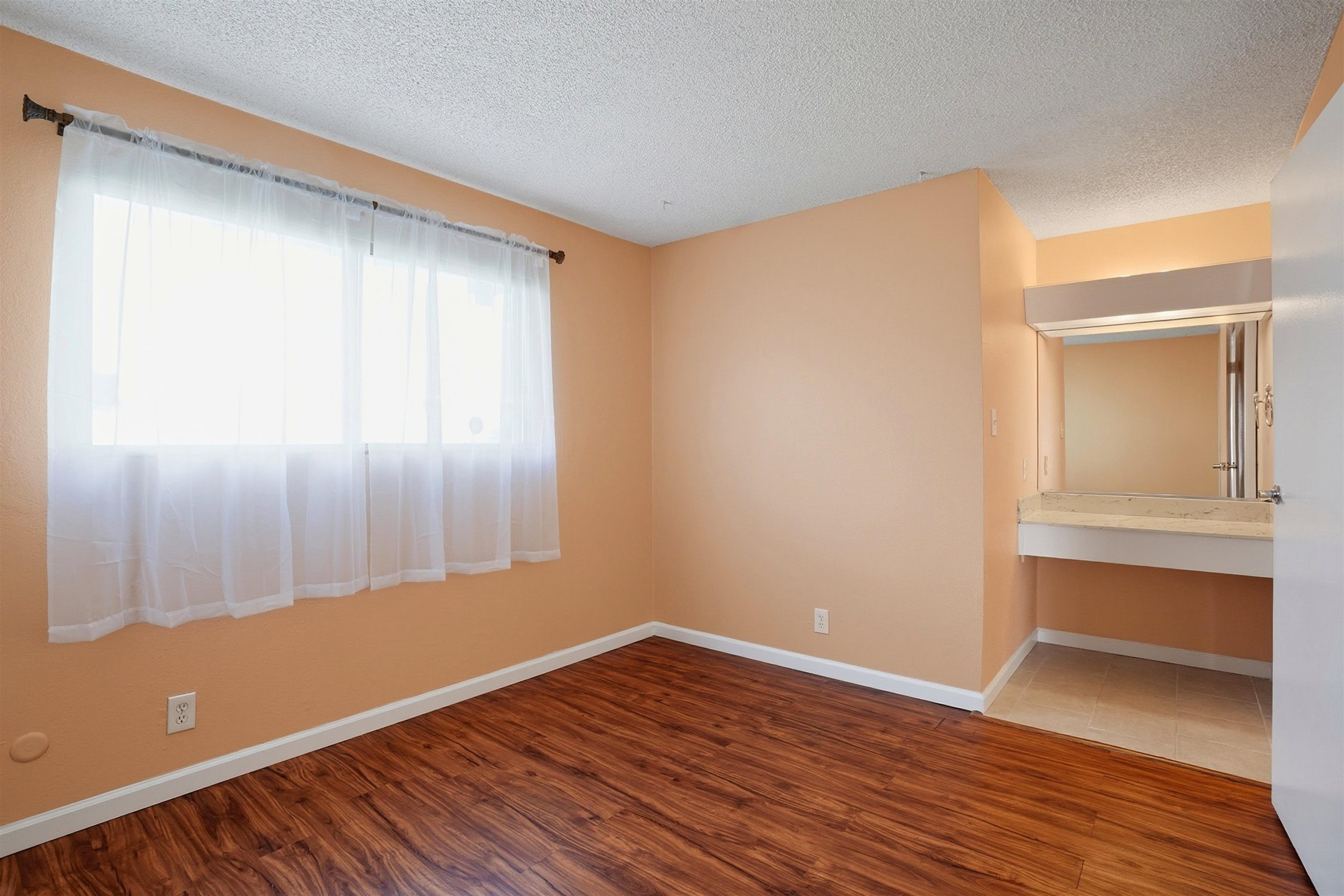 Photo #8: 41124333 Listing: Photo #8