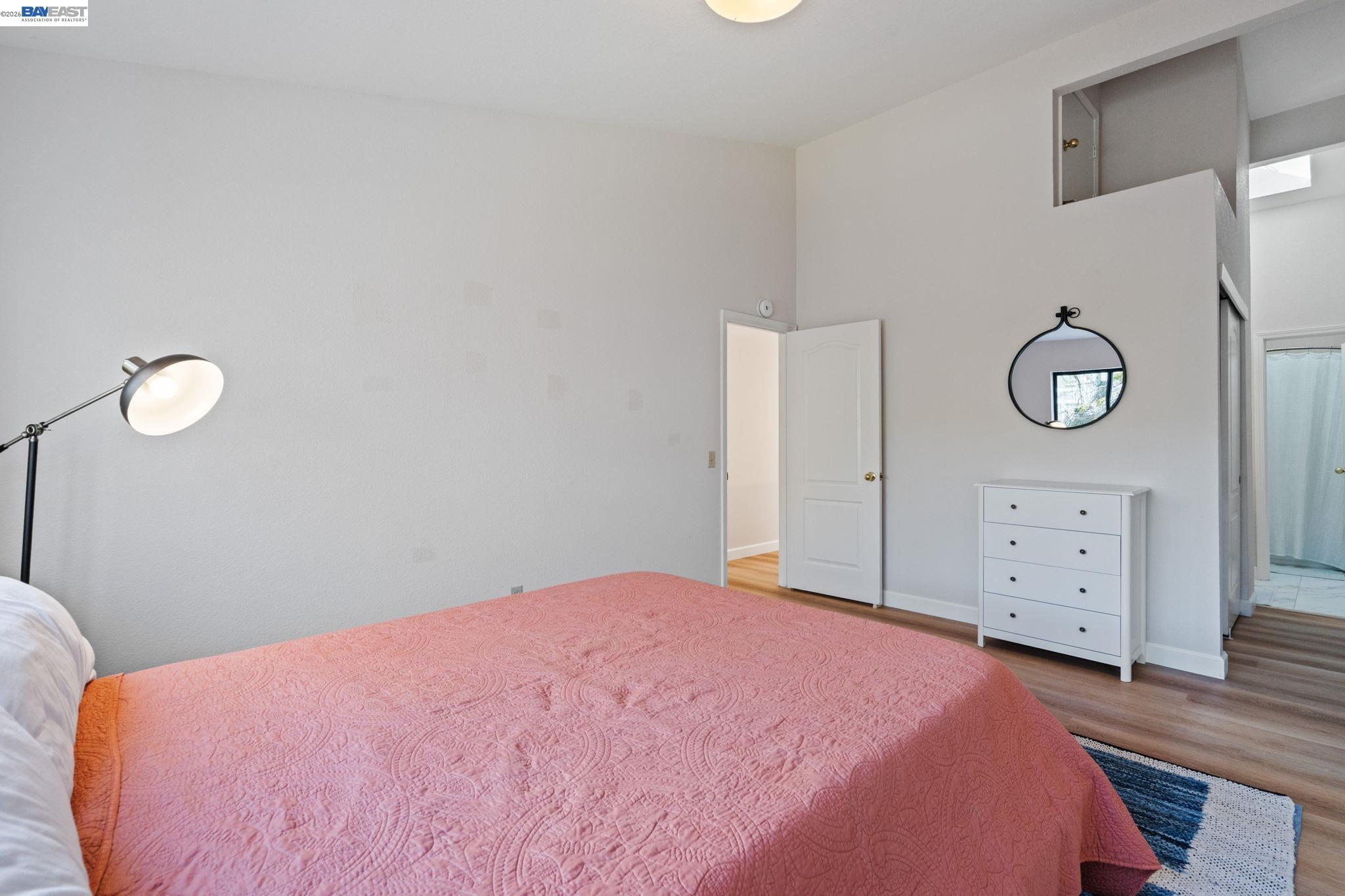 Detail Gallery Image 21 of 43 For 14 Heritage Oaks Rd, Pleasant Hill,  CA 94523 - 3 Beds | 3/1 Baths