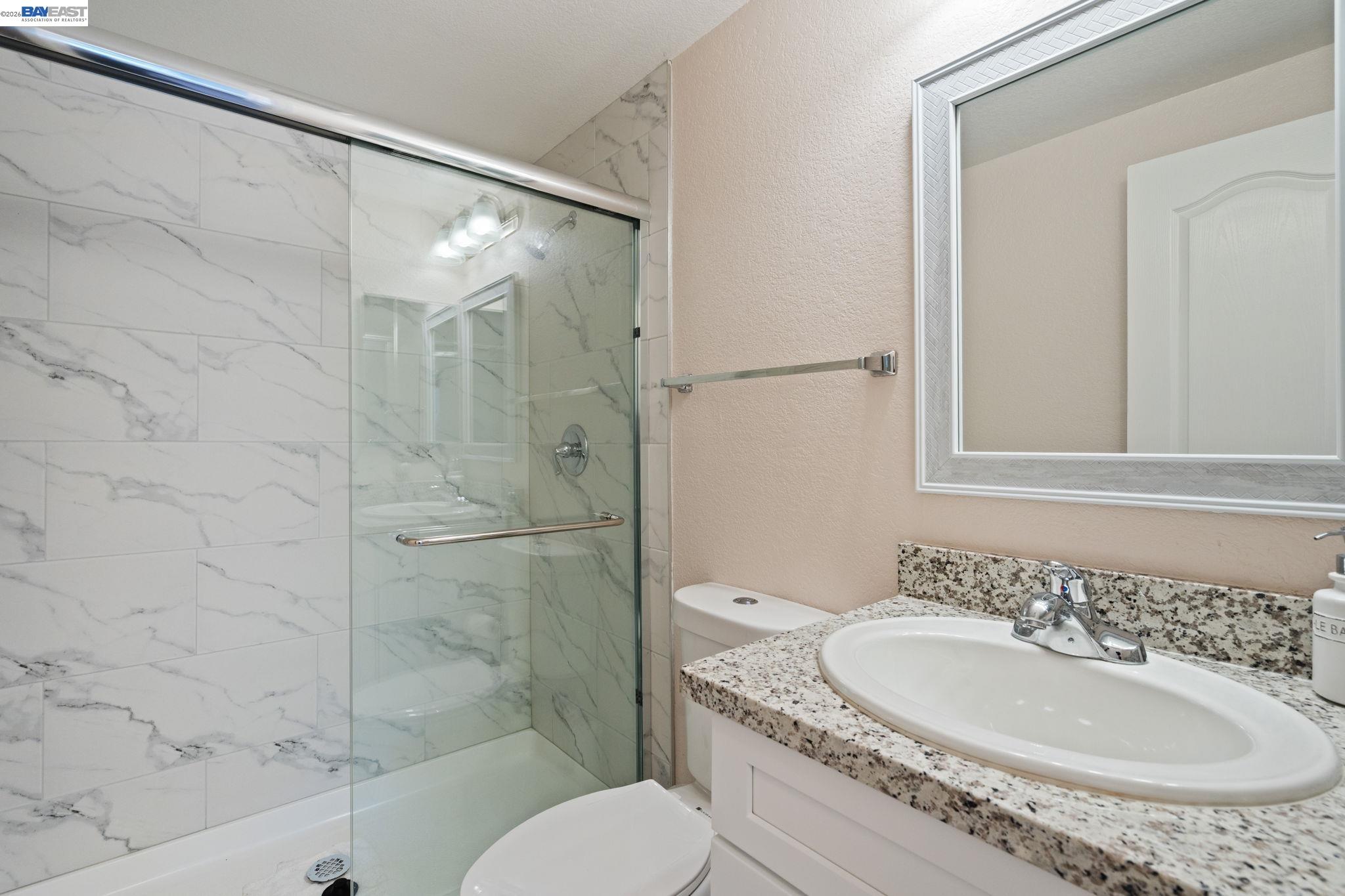 Detail Gallery Image 31 of 42 For 14 Heritage Oaks Rd, Pleasant Hill,  CA 94523 - 3 Beds | 3/1 Baths