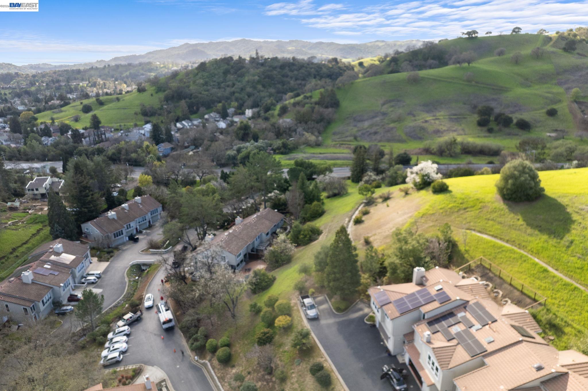 Detail Gallery Image 42 of 43 For 14 Heritage Oaks Rd, Pleasant Hill,  CA 94523 - 3 Beds | 3/1 Baths