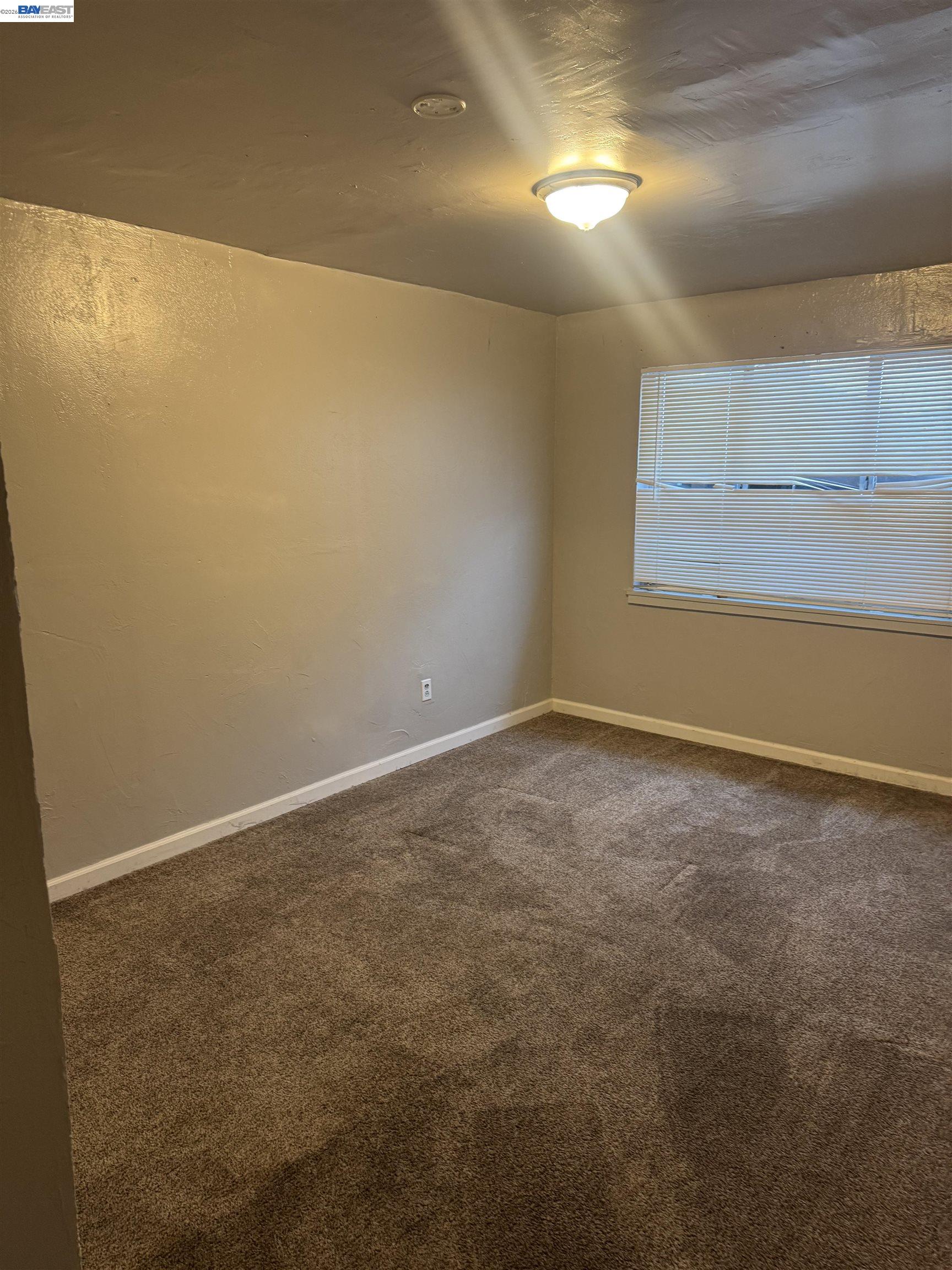 Detail Gallery Image 19 of 30 For 1021 72nd Ave, Oakland,  CA 94621 - 2 Beds | 2 Baths