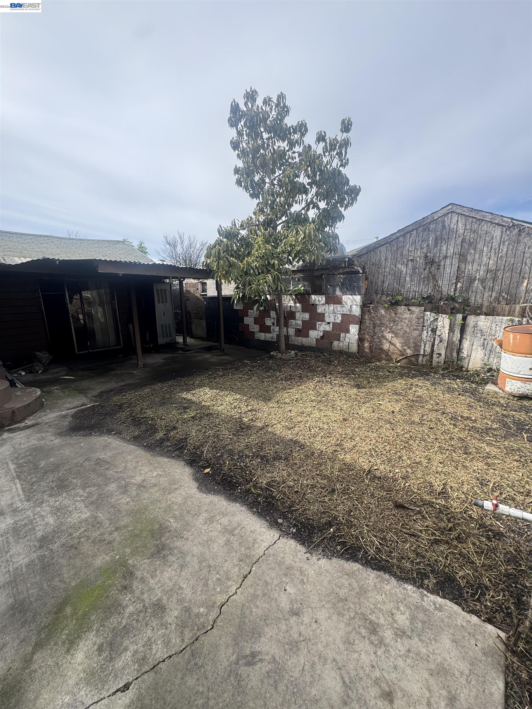 Detail Gallery Image 30 of 30 For 1021 72nd Ave, Oakland,  CA 94621 - 2 Beds | 2 Baths