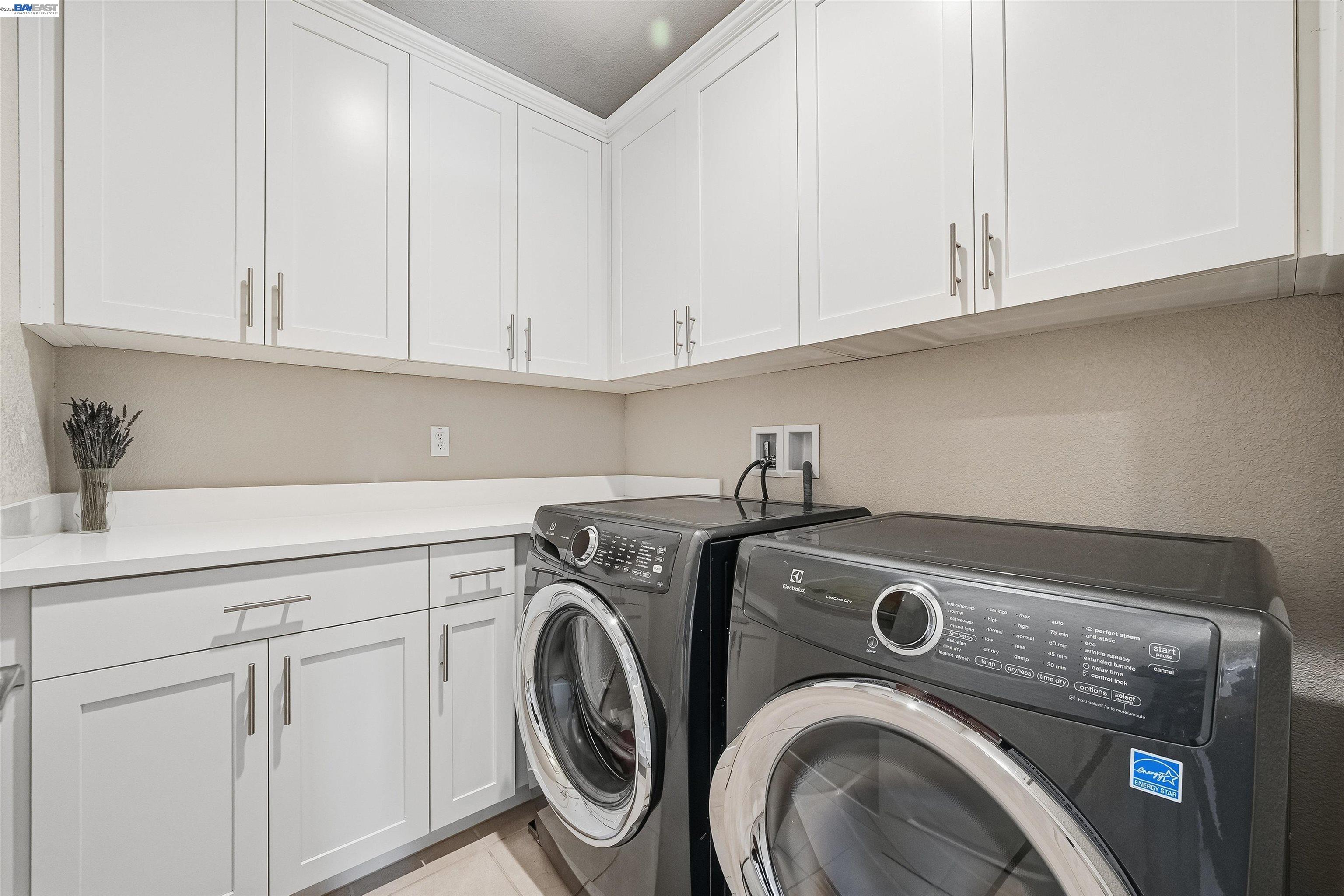 Detail Gallery Image 27 of 46 For 515 Tananger Heights Ln, Pleasant Hill,  CA 94523 - 4 Beds | 3 Baths