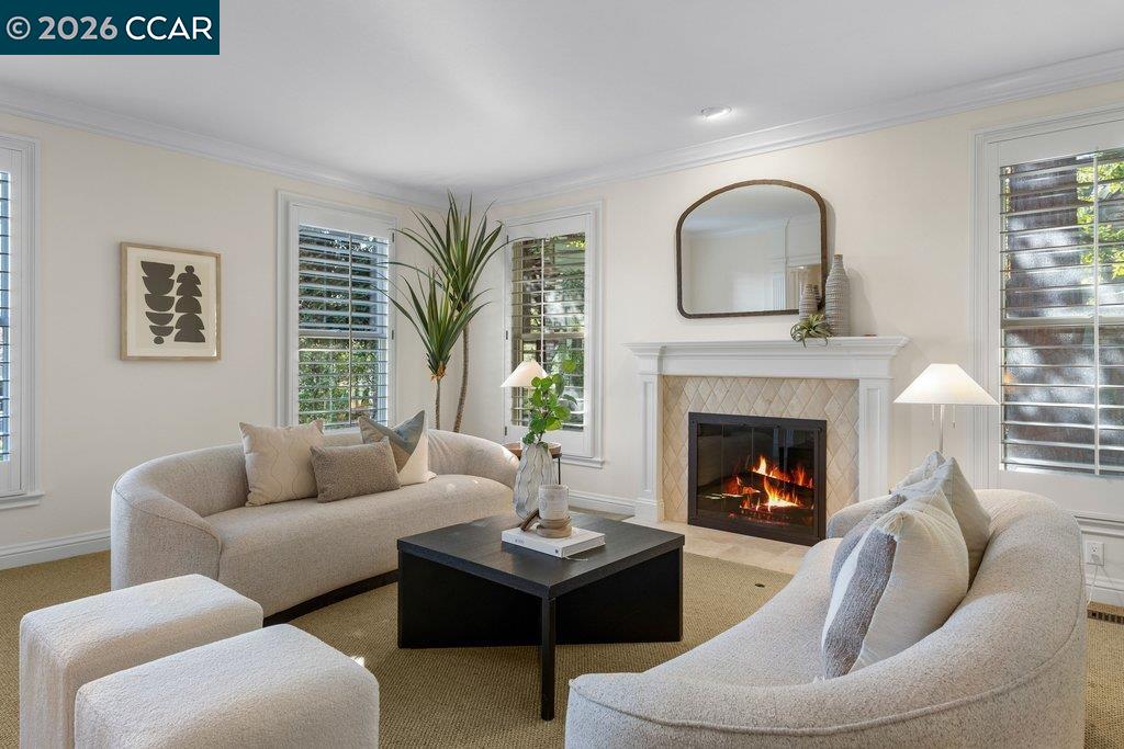 Detail Gallery Image 11 of 49 For 10 Crownridge Dr, Danville,  CA 94506 - 4 Beds | 3/1 Baths