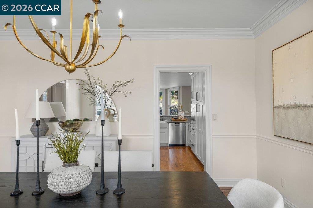 Detail Gallery Image 12 of 49 For 10 Crownridge Dr, Danville,  CA 94506 - 4 Beds | 3/1 Baths