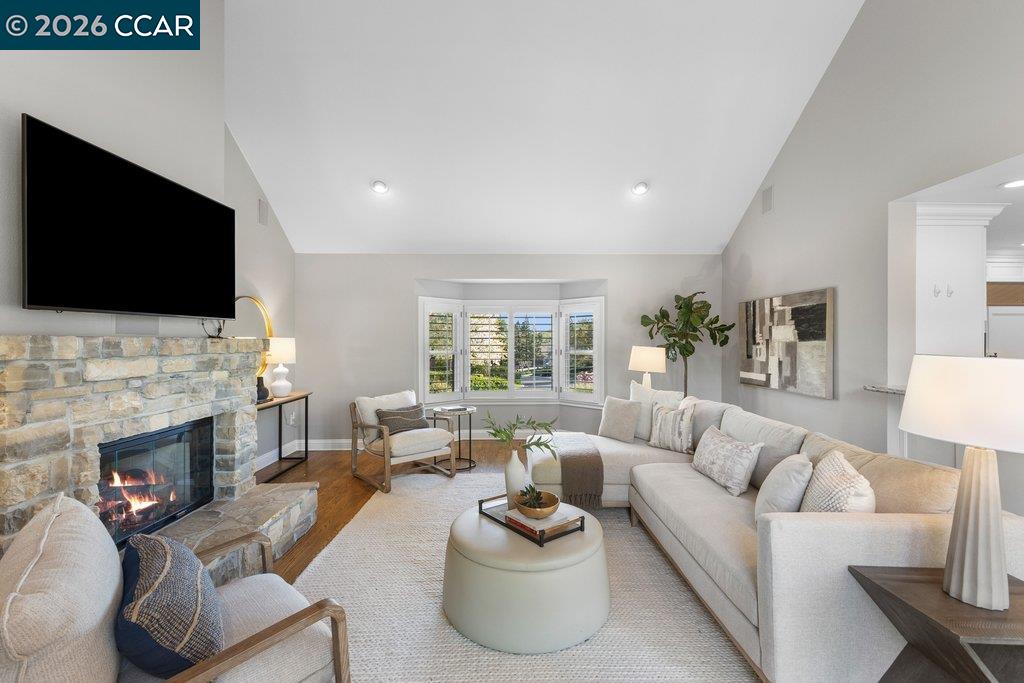 Detail Gallery Image 18 of 51 For 10 Crownridge Dr, Danville,  CA 94506 - 4 Beds | 3/1 Baths