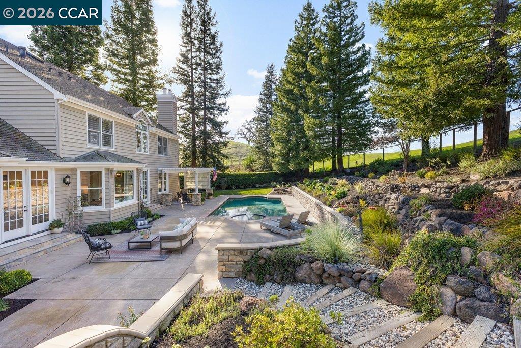 Detail Gallery Image 41 of 49 For 10 Crownridge Dr, Danville,  CA 94506 - 4 Beds | 3/1 Baths