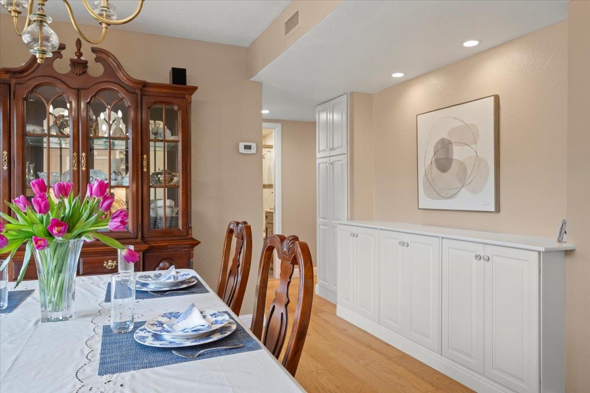 Photo #12: 41124340 Listing: Photo #12