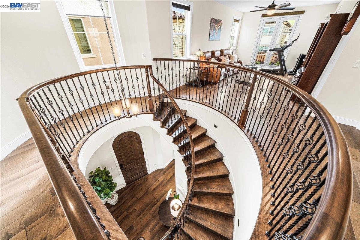 Detail Gallery Image 18 of 41 For 205 Zinnia Ct, San Ramon,  CA 94582 - 4 Beds | 3/1 Baths