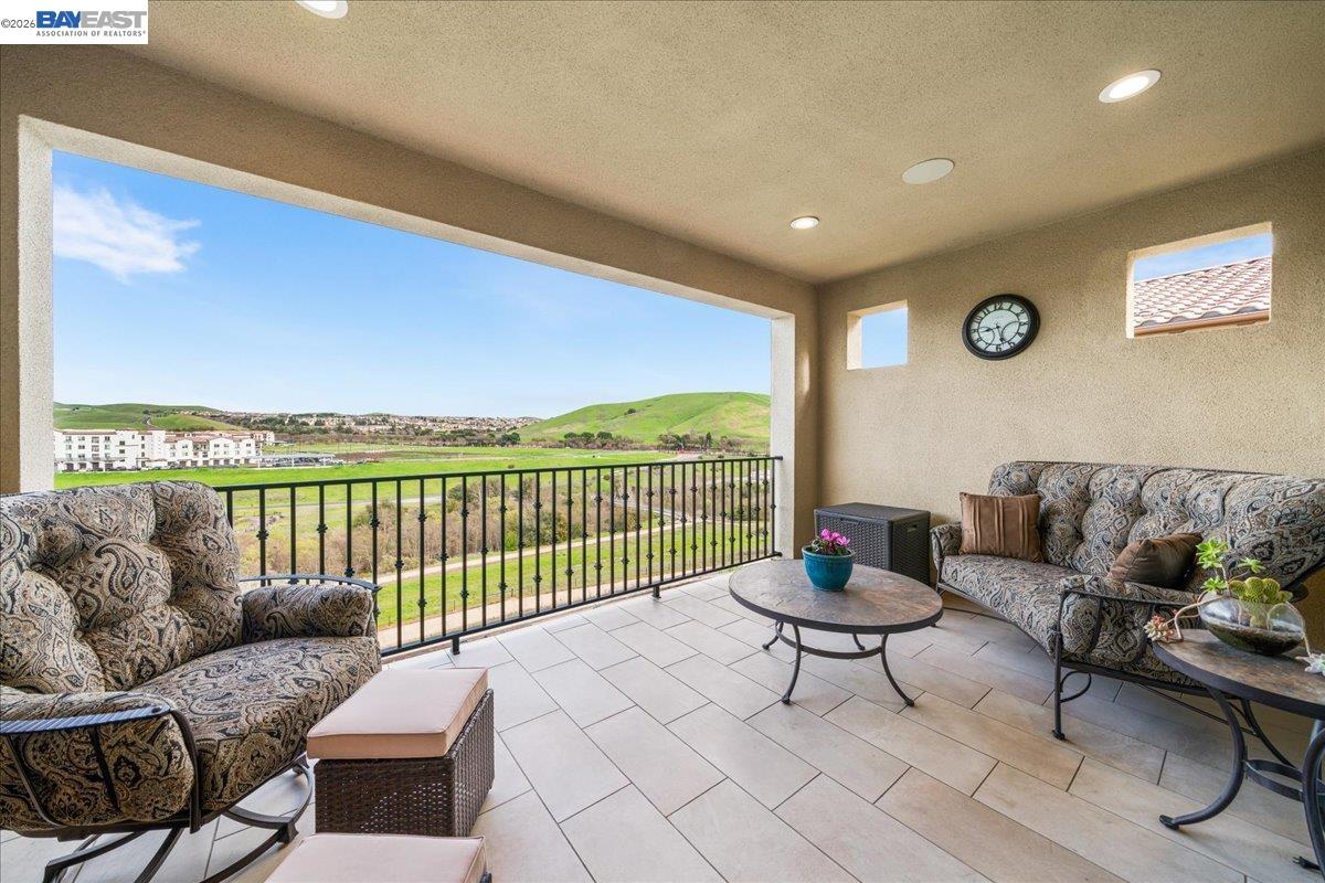 Detail Gallery Image 21 of 41 For 205 Zinnia Ct, San Ramon,  CA 94582 - 4 Beds | 3/1 Baths