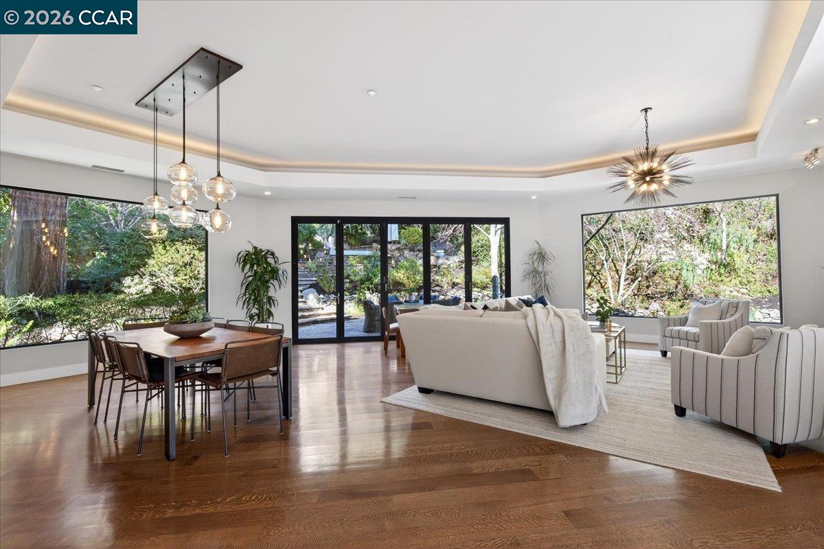 Detail Gallery Image 5 of 60 For 20 Monticello Ct, Lafayette,  CA 94549 - 5 Beds | 4/1 Baths