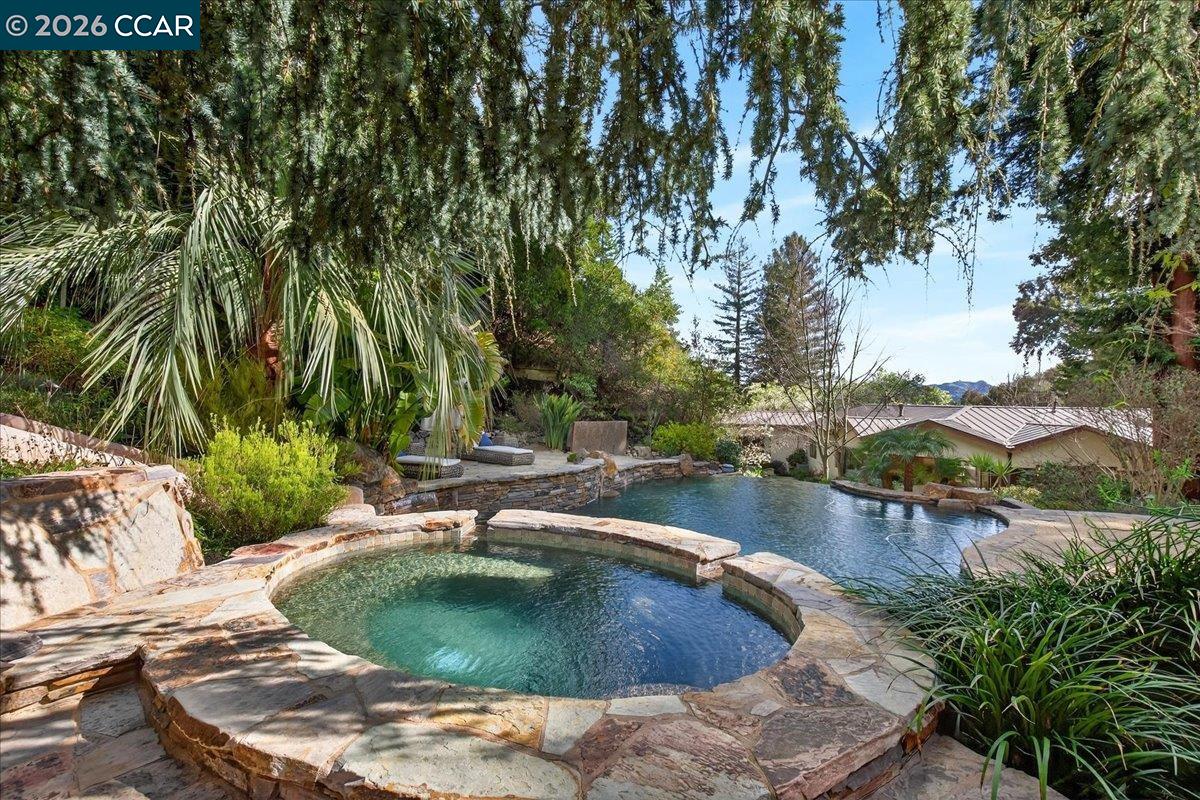 Detail Gallery Image 44 of 60 For 20 Monticello Ct, Lafayette,  CA 94549 - 5 Beds | 4/1 Baths