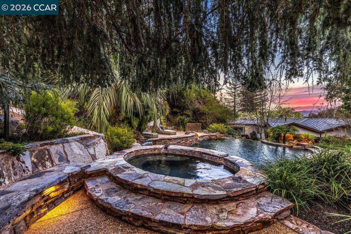 Detail Gallery Image 55 of 60 For 20 Monticello Ct, Lafayette,  CA 94549 - 5 Beds | 4/1 Baths