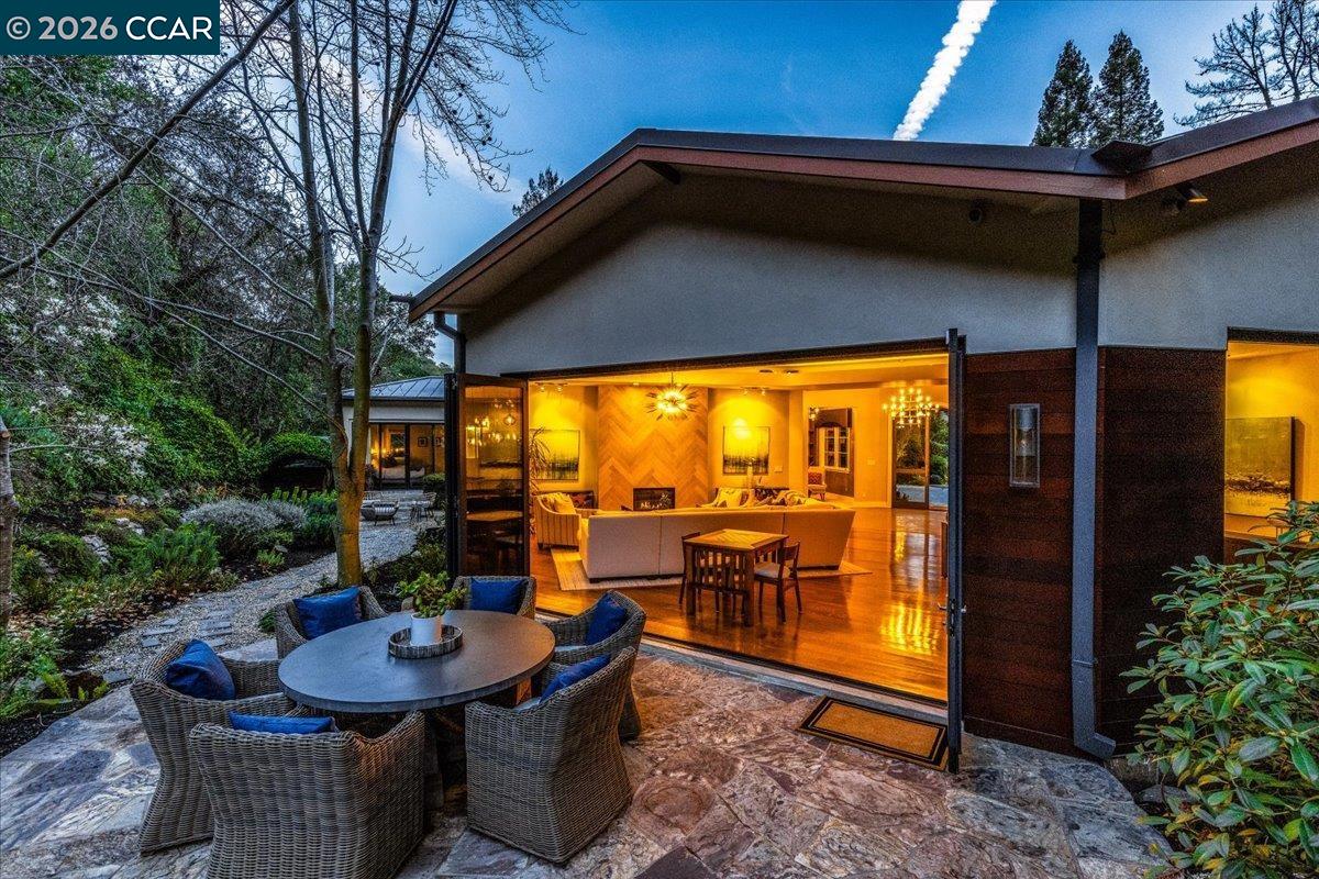 Detail Gallery Image 58 of 60 For 20 Monticello Ct, Lafayette,  CA 94549 - 5 Beds | 4/1 Baths