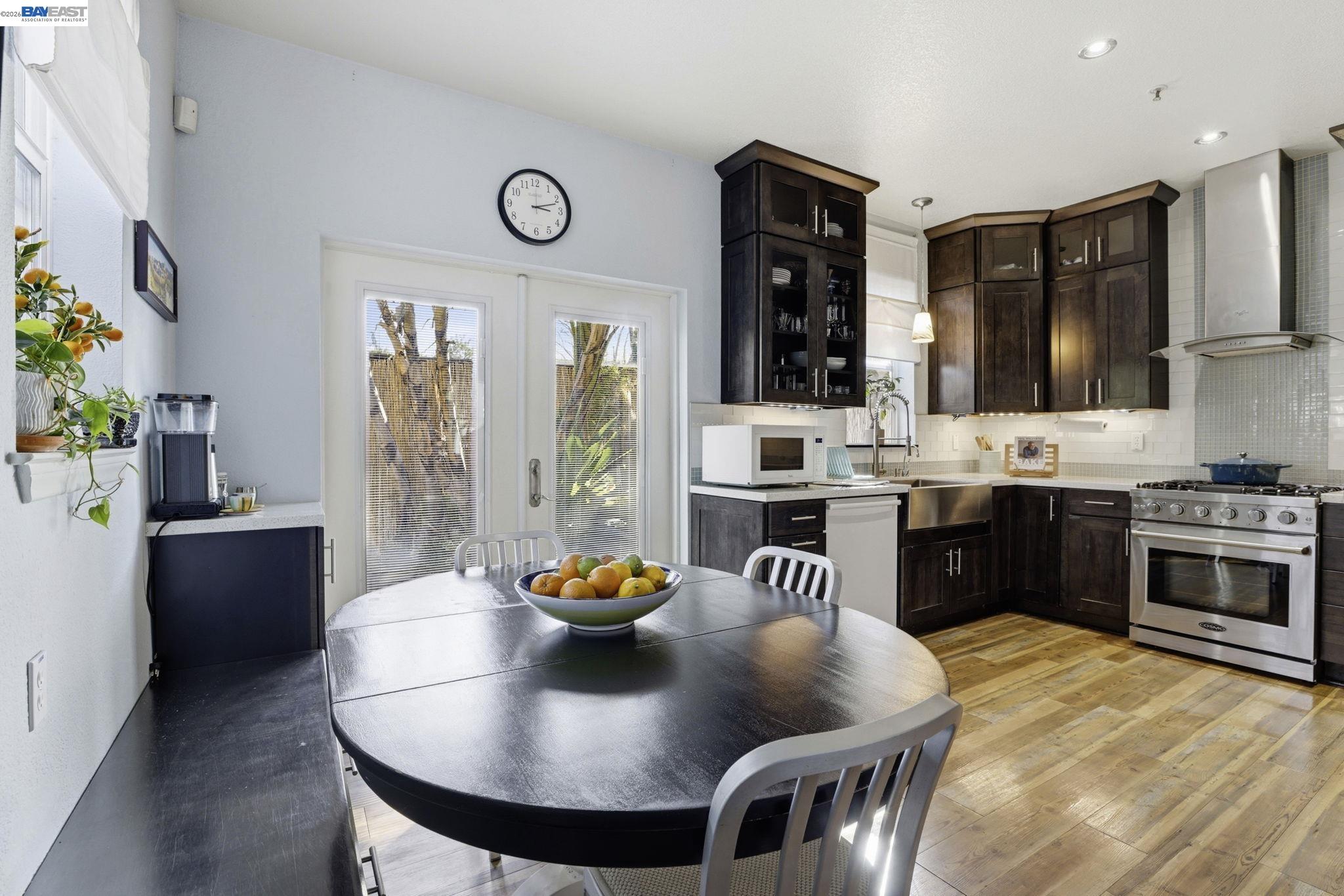 Detail Gallery Image 10 of 23 For 4115 Freeda Ct, Livermore,  CA 94550 - 4 Beds | 2 Baths