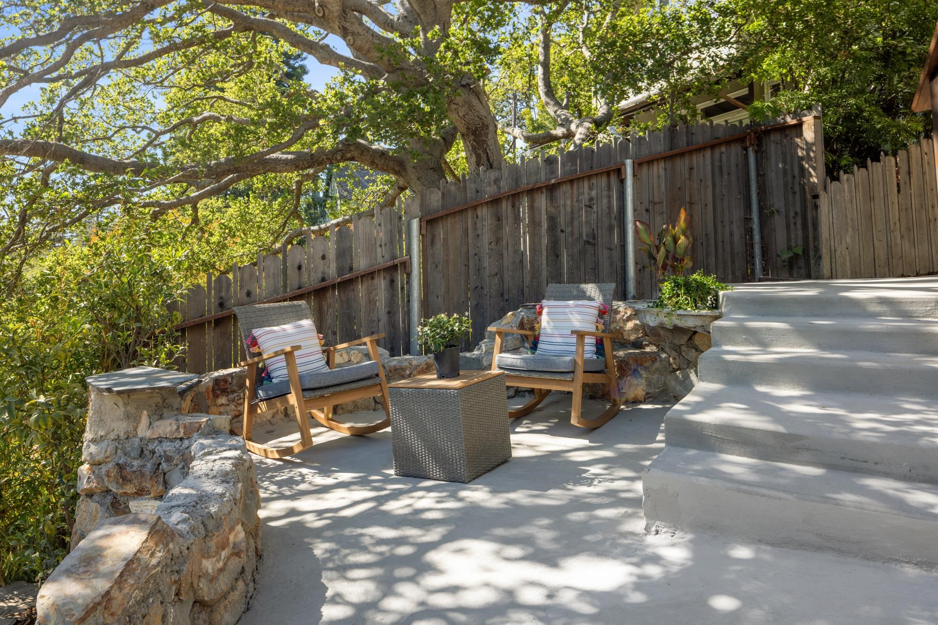 Detail Gallery Image 23 of 33 For 483 Boynton Ave, Berkeley,  CA 94707 - 5 Beds | 4/1 Baths