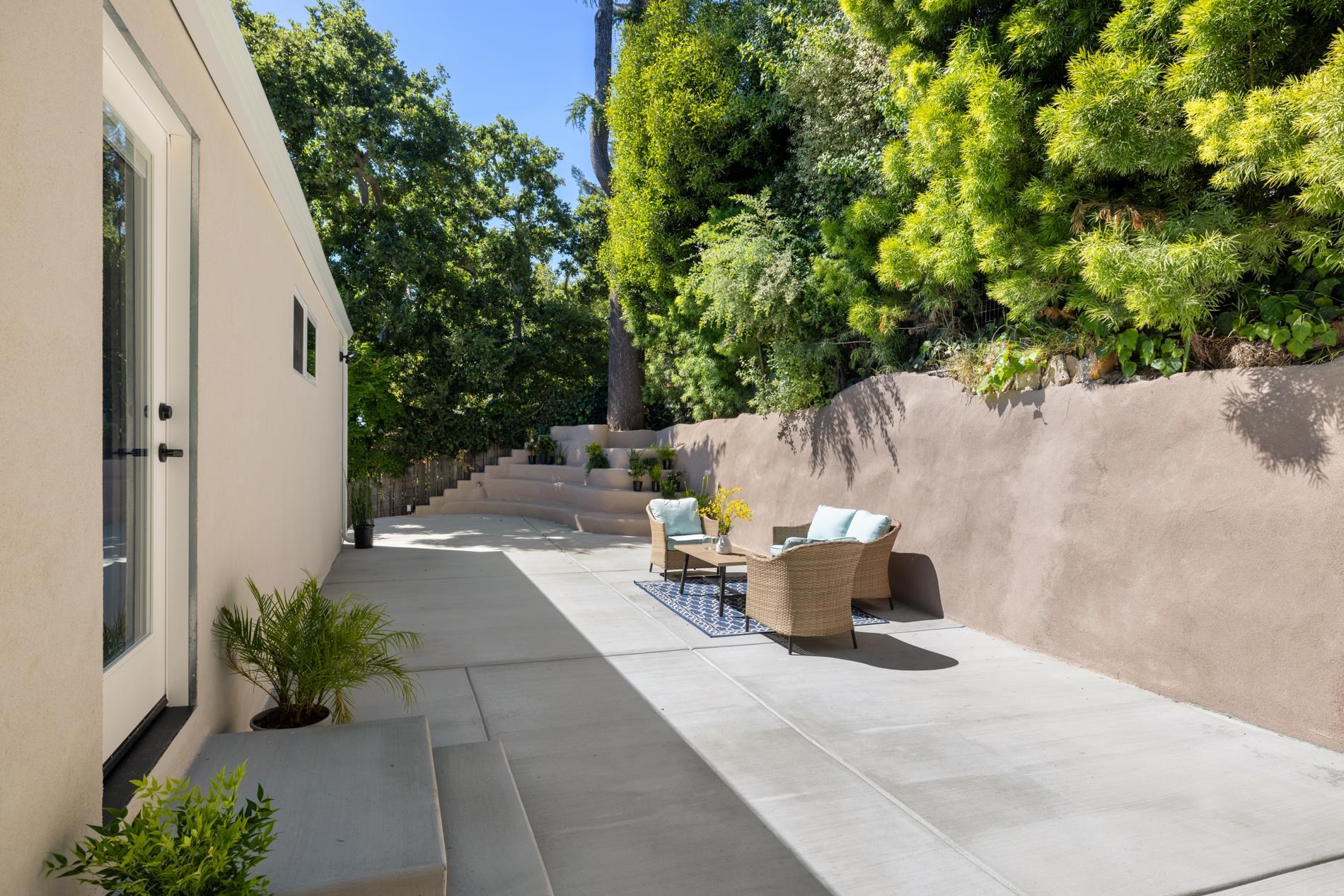 Detail Gallery Image 26 of 33 For 483 Boynton Ave, Berkeley,  CA 94707 - 5 Beds | 4/1 Baths