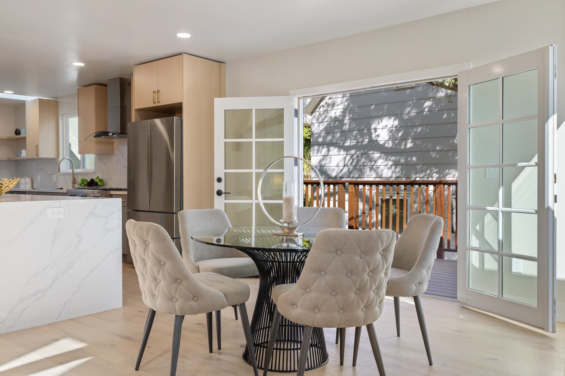 Detail Gallery Image 6 of 33 For 483 Boynton Ave, Berkeley,  CA 94707 - 5 Beds | 4/1 Baths