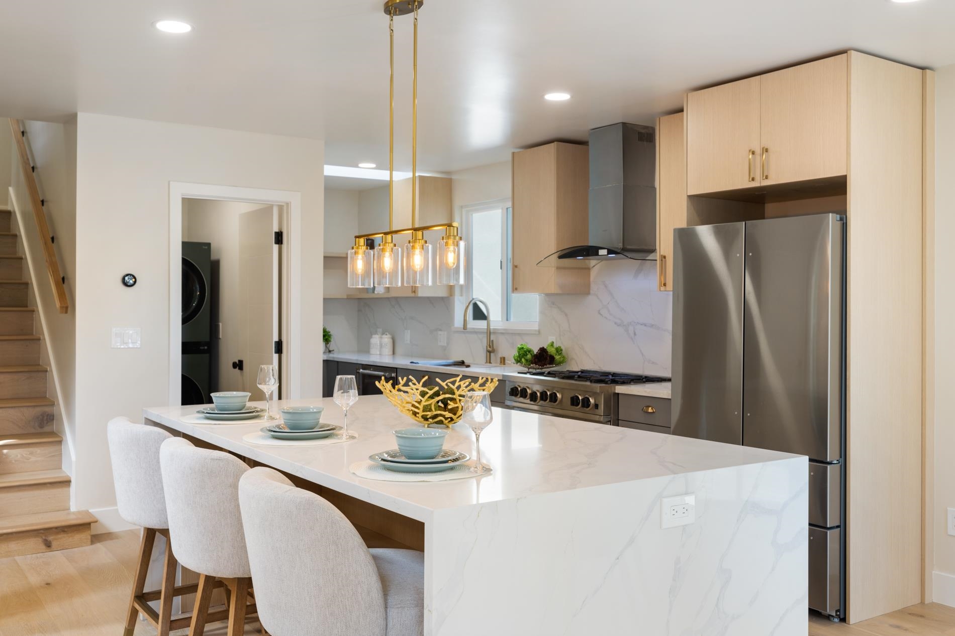 Detail Gallery Image 7 of 33 For 483 Boynton Ave, Berkeley,  CA 94707 - 5 Beds | 4/1 Baths