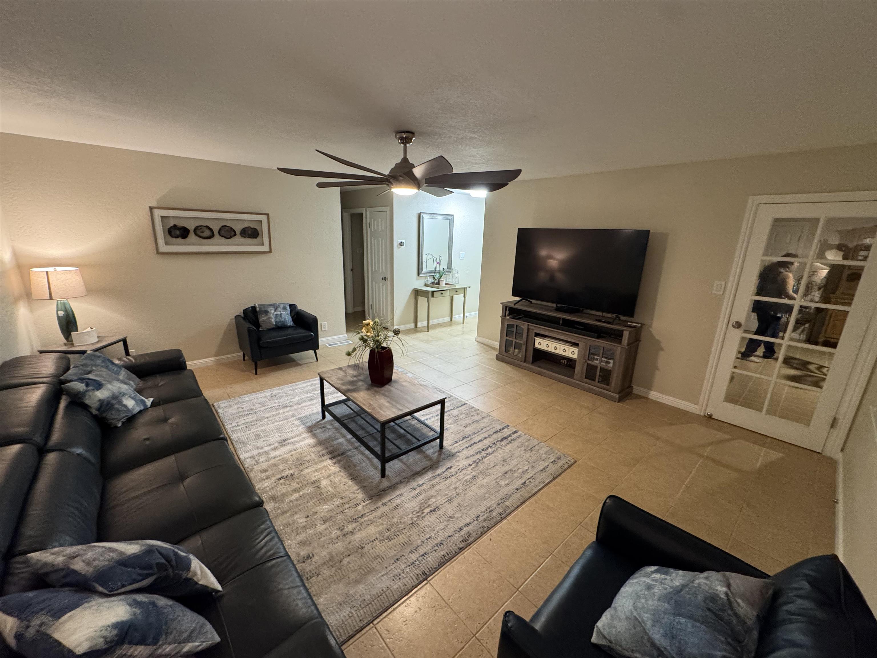 Detail Gallery Image 7 of 35 For 41670 Paseo Padre Pkwy, Fremont,  CA 94539 - 5 Beds | 3 Baths